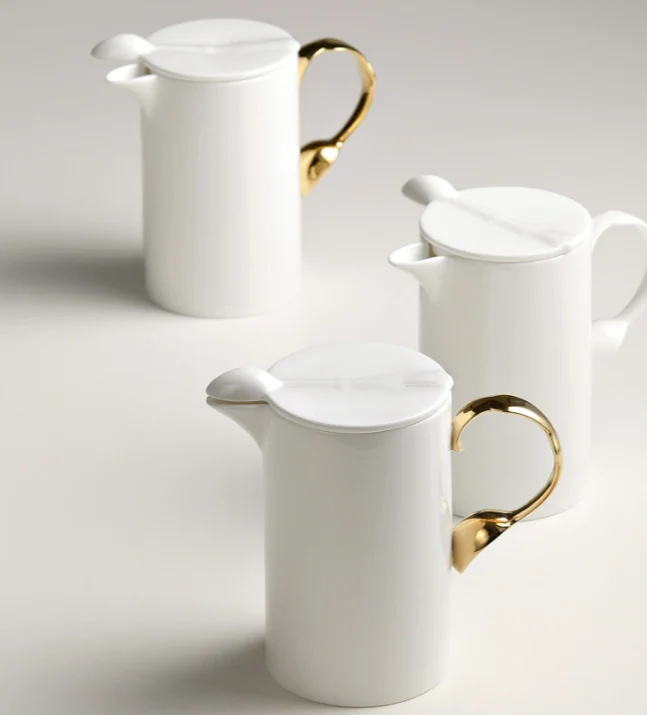 Porselen , El yapımı Gold Kaşık Detaylı Kahve Potu