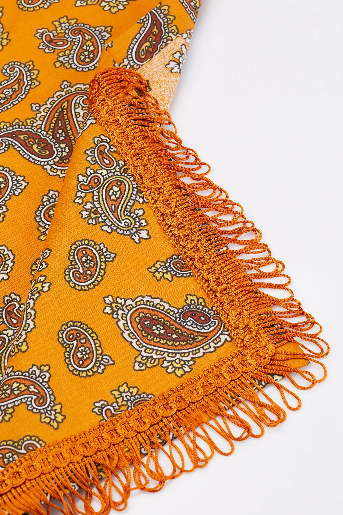 Sarı Püsküllü Otantik Peçete