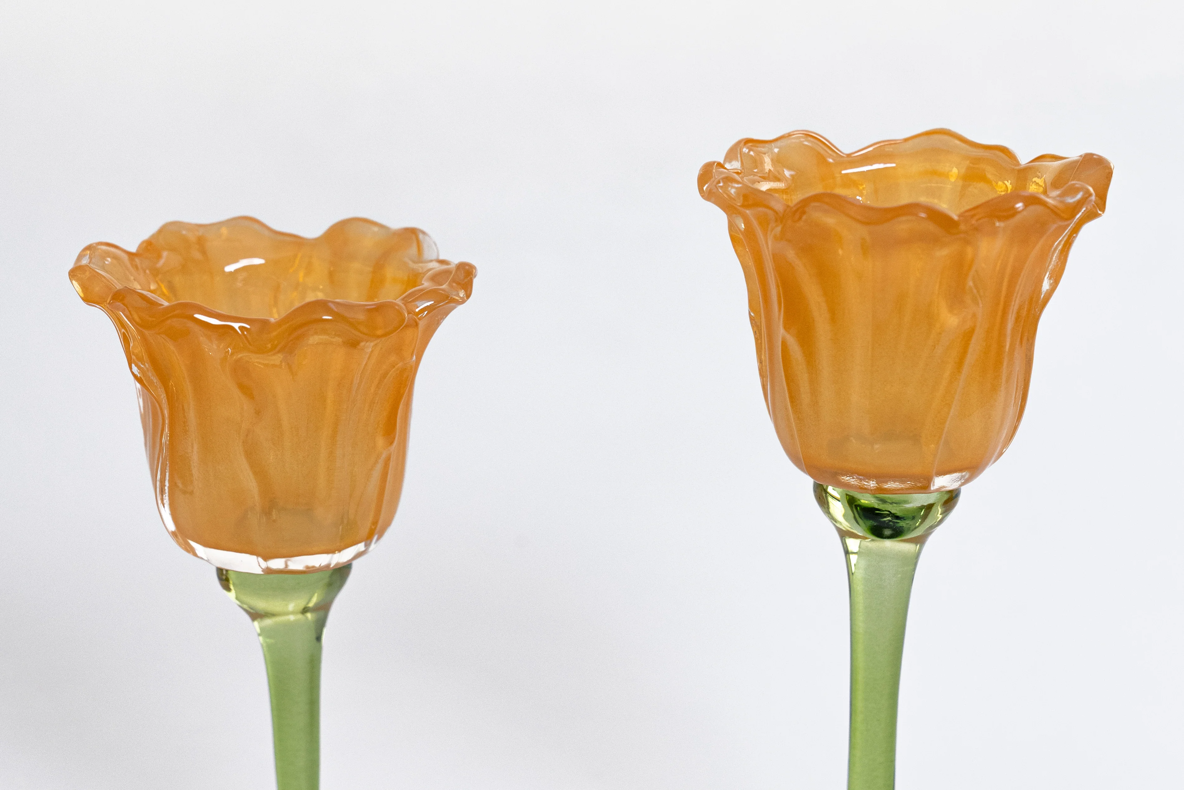 Çiçek Formlu Cam Kadeh Mumluk