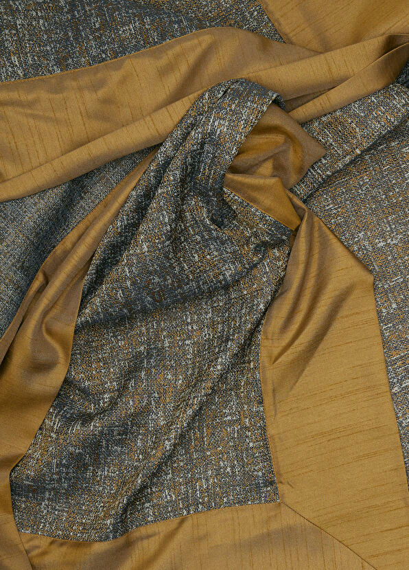 Kahverengi Dokulu Keten Masa Örtüsü