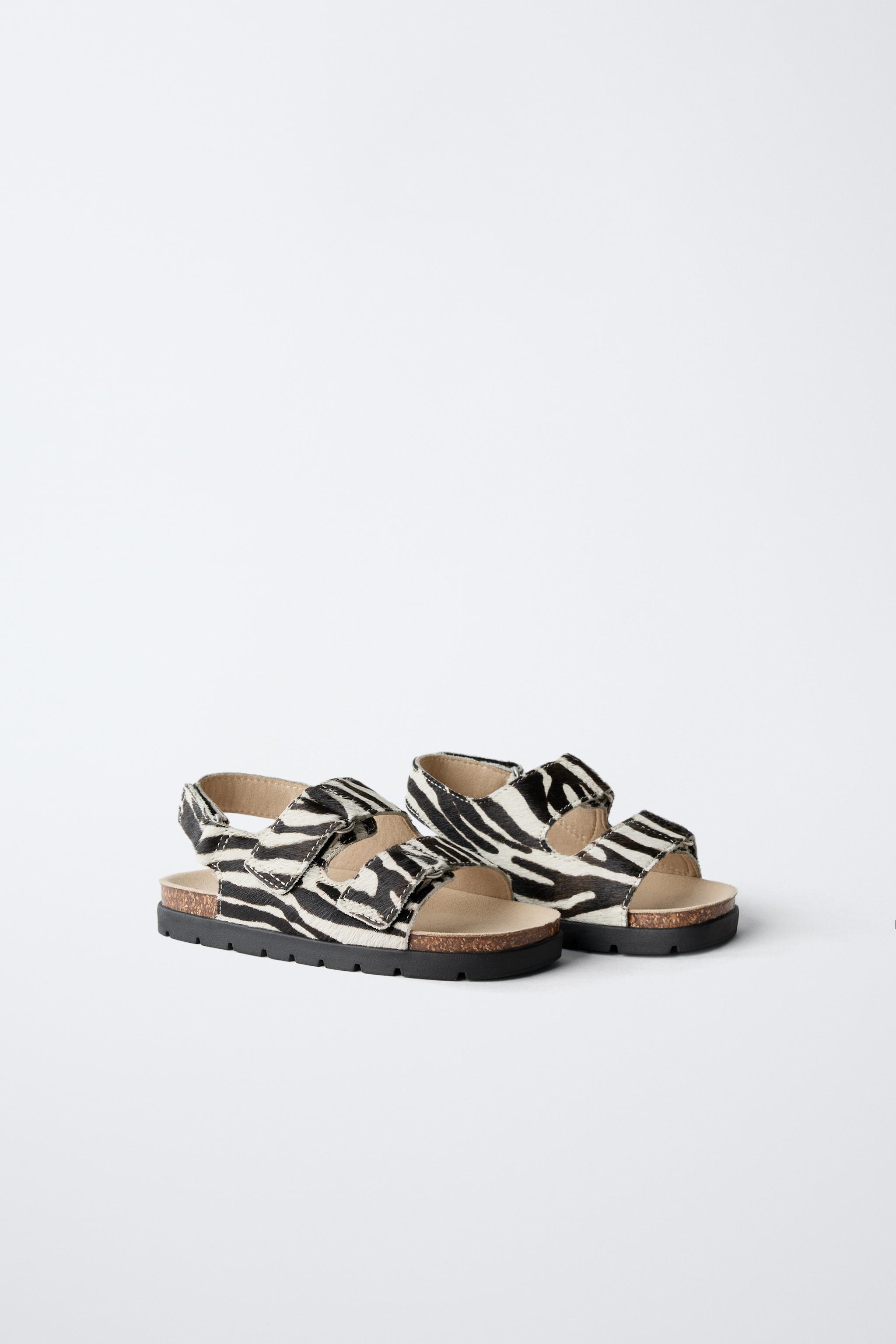 ANIMAL PRINT LEATHER SANDALS