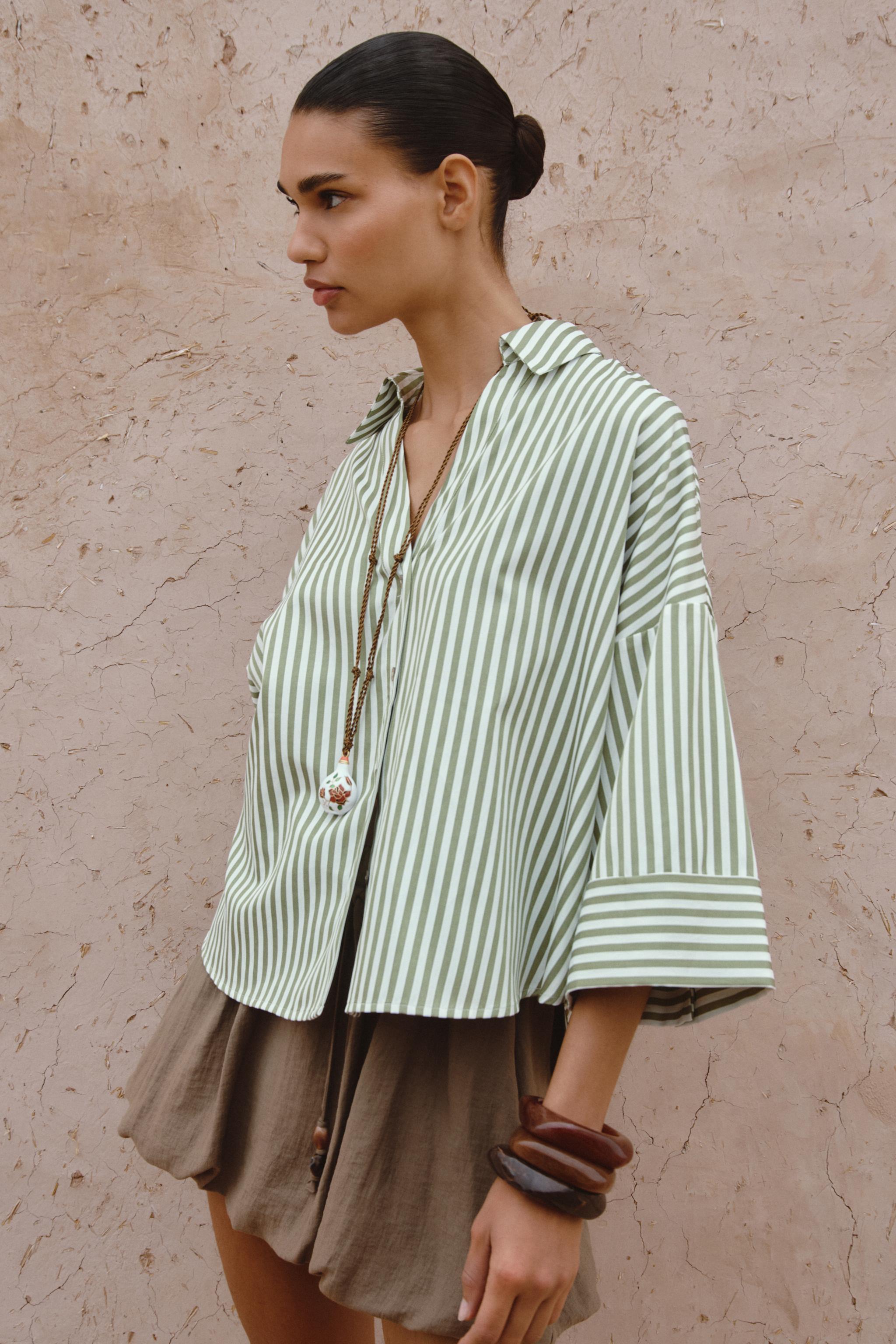 STRIPED SHIRT WITH CUFFED SLEEVES