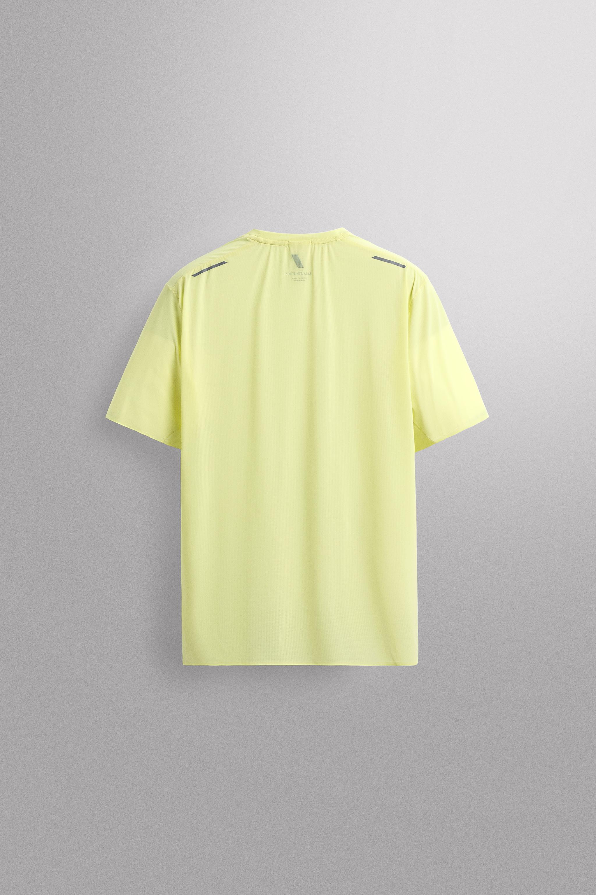 LIGHTWEIGHT TECHNICAL T-SHIRT