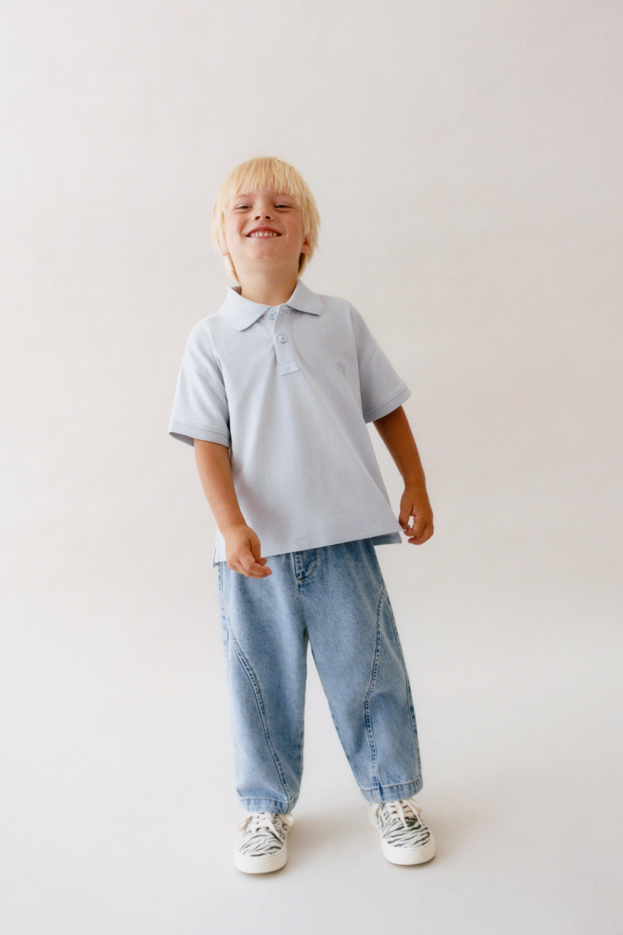 STITCHED BAGGY JEANS