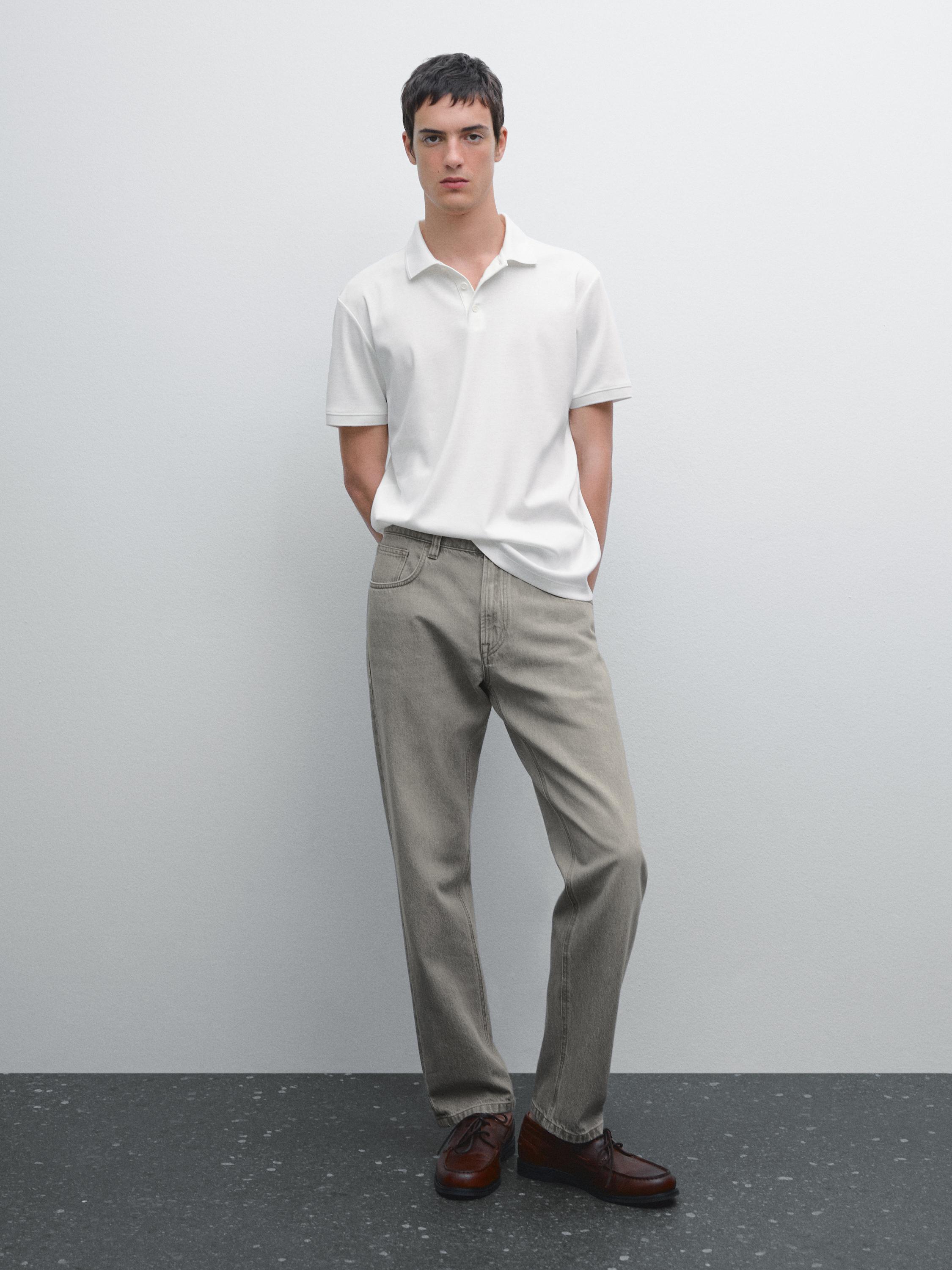 Short sleeve polo shirt with collar detail