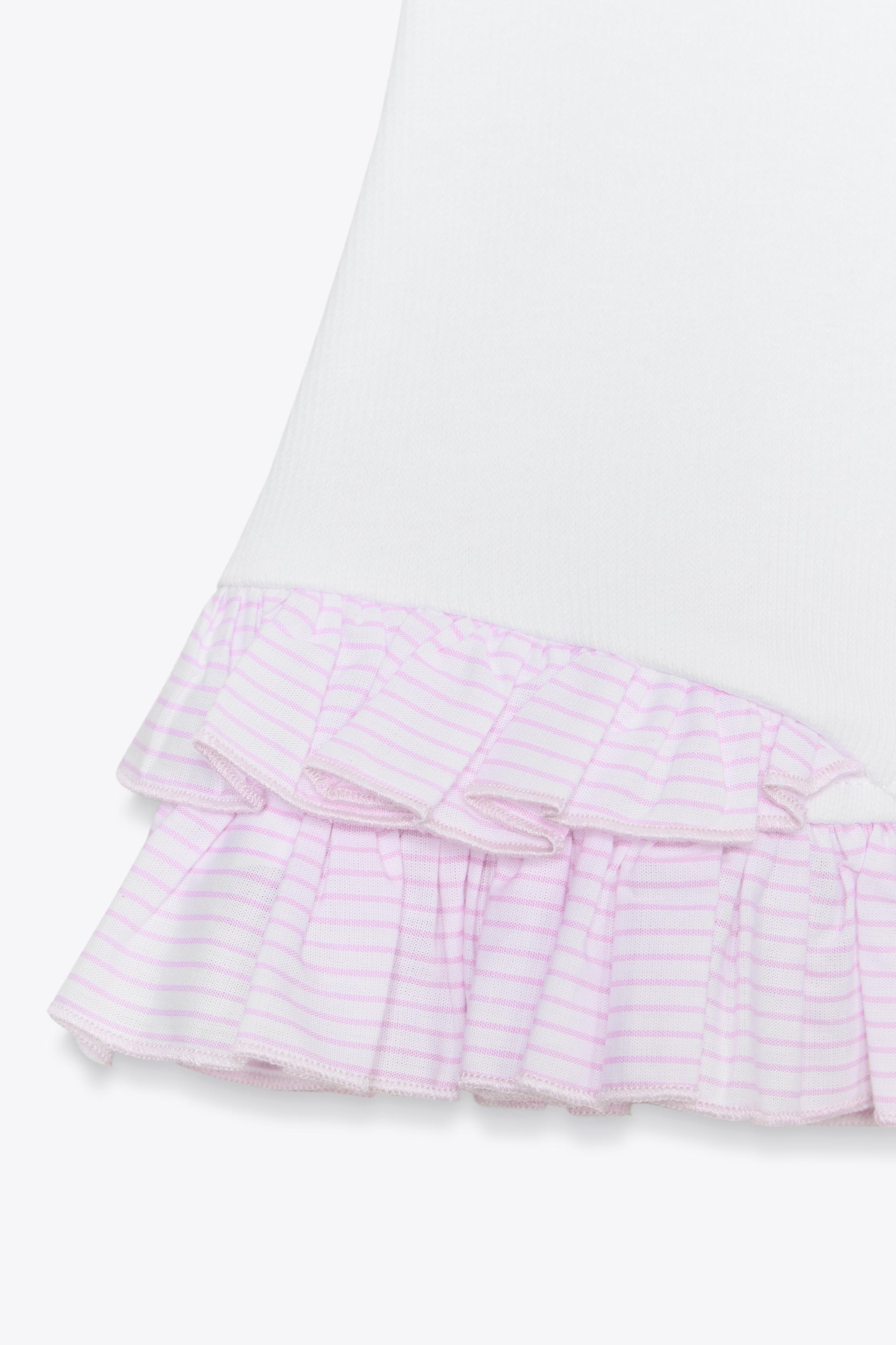 CONTRAST STRAPLESS TOP