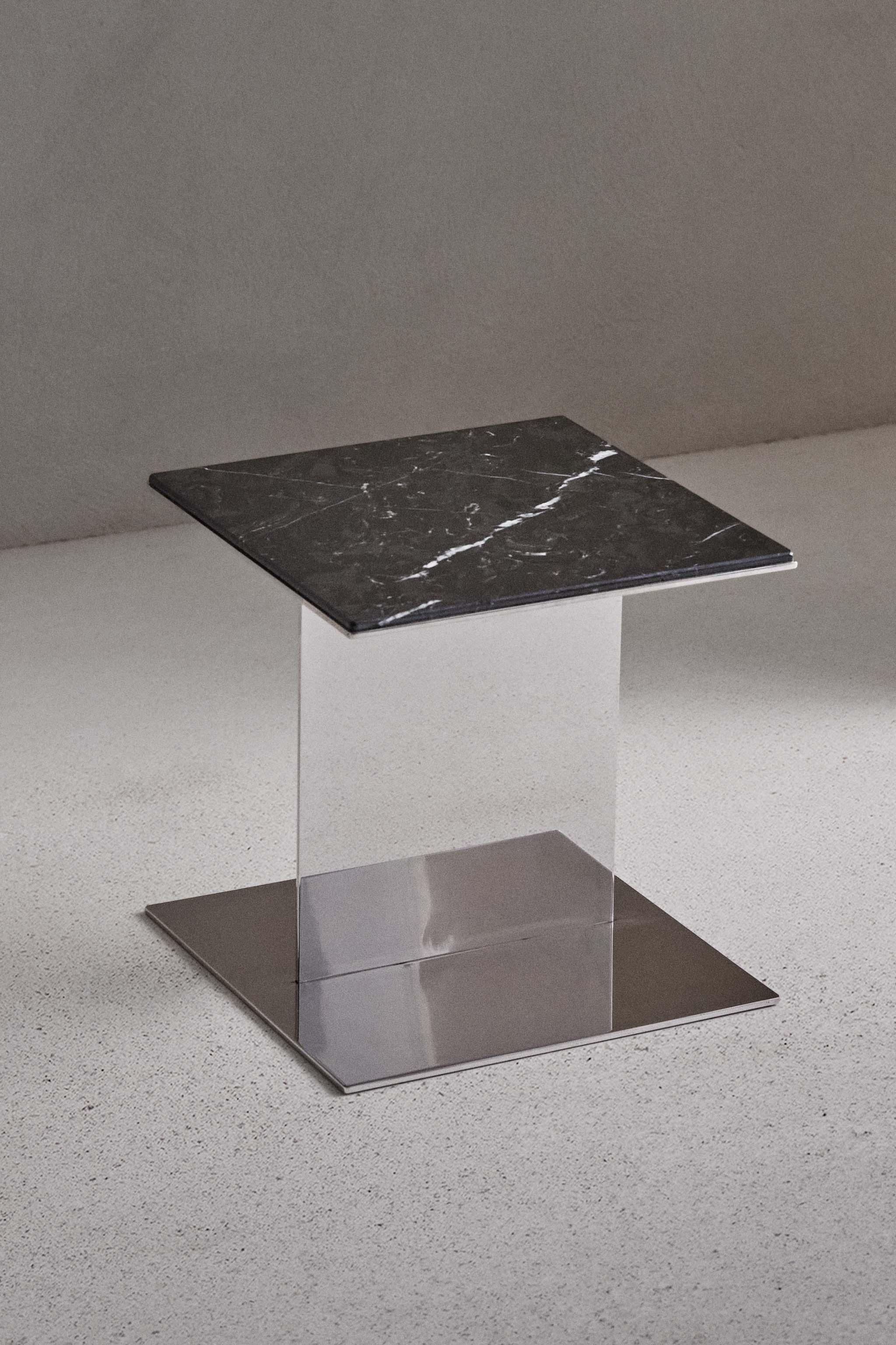 SIDETABLE 05