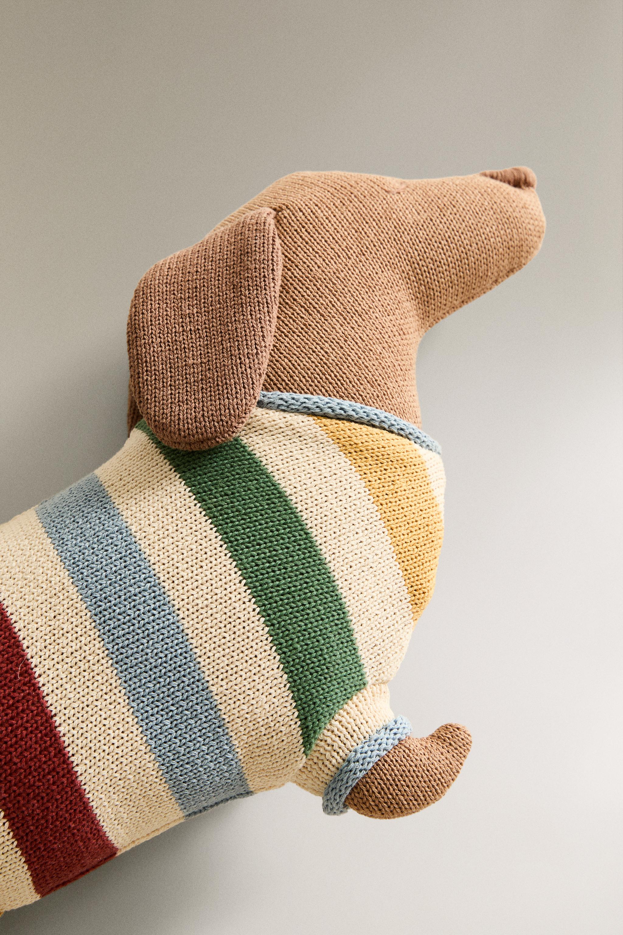 CHILDREN'S DOG KNIT CUSHION