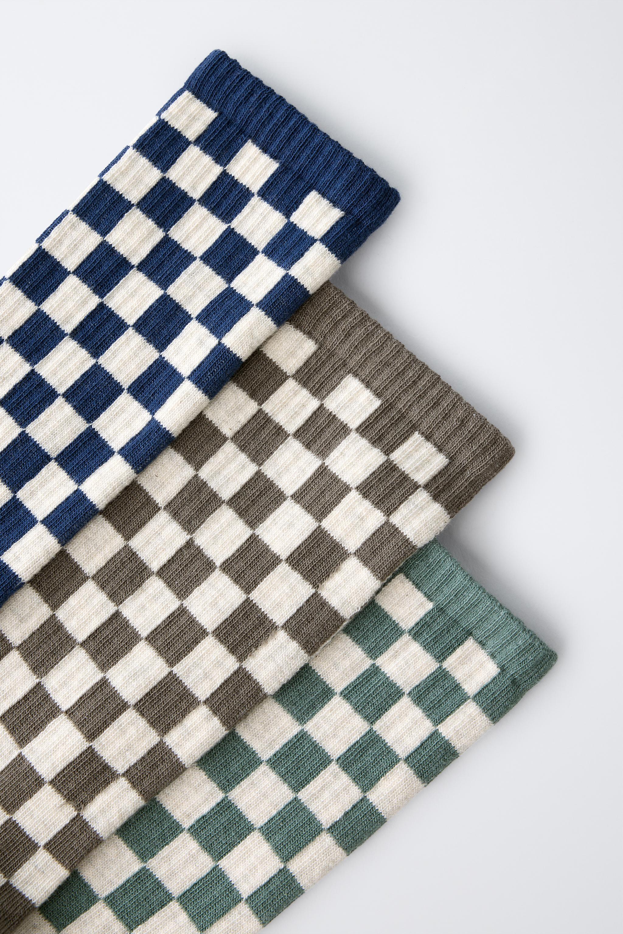 THREE-PACK OF CHECKERED LONG SOCKS