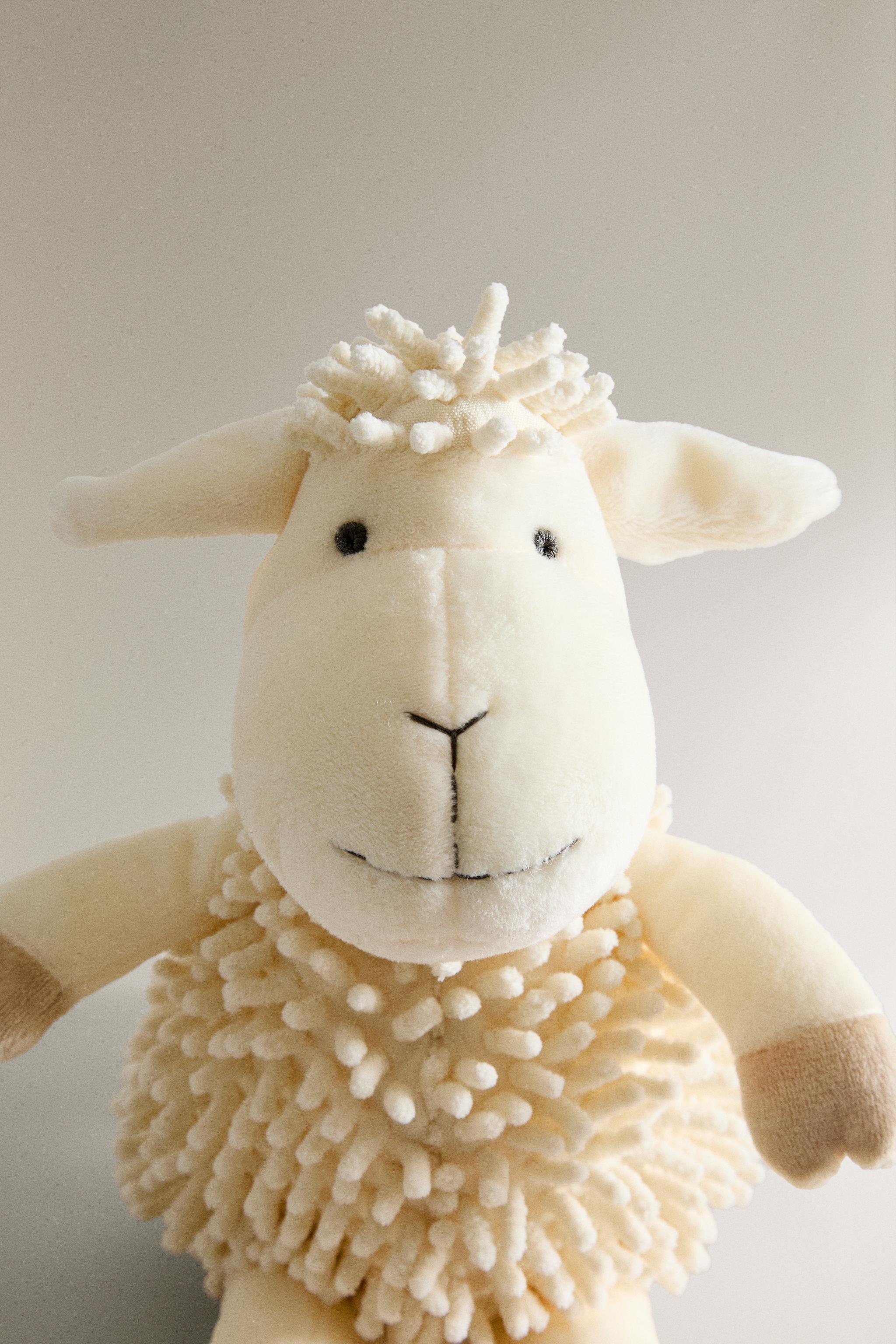 CHILDREN’S TALL SHEEP PLUSH TOY