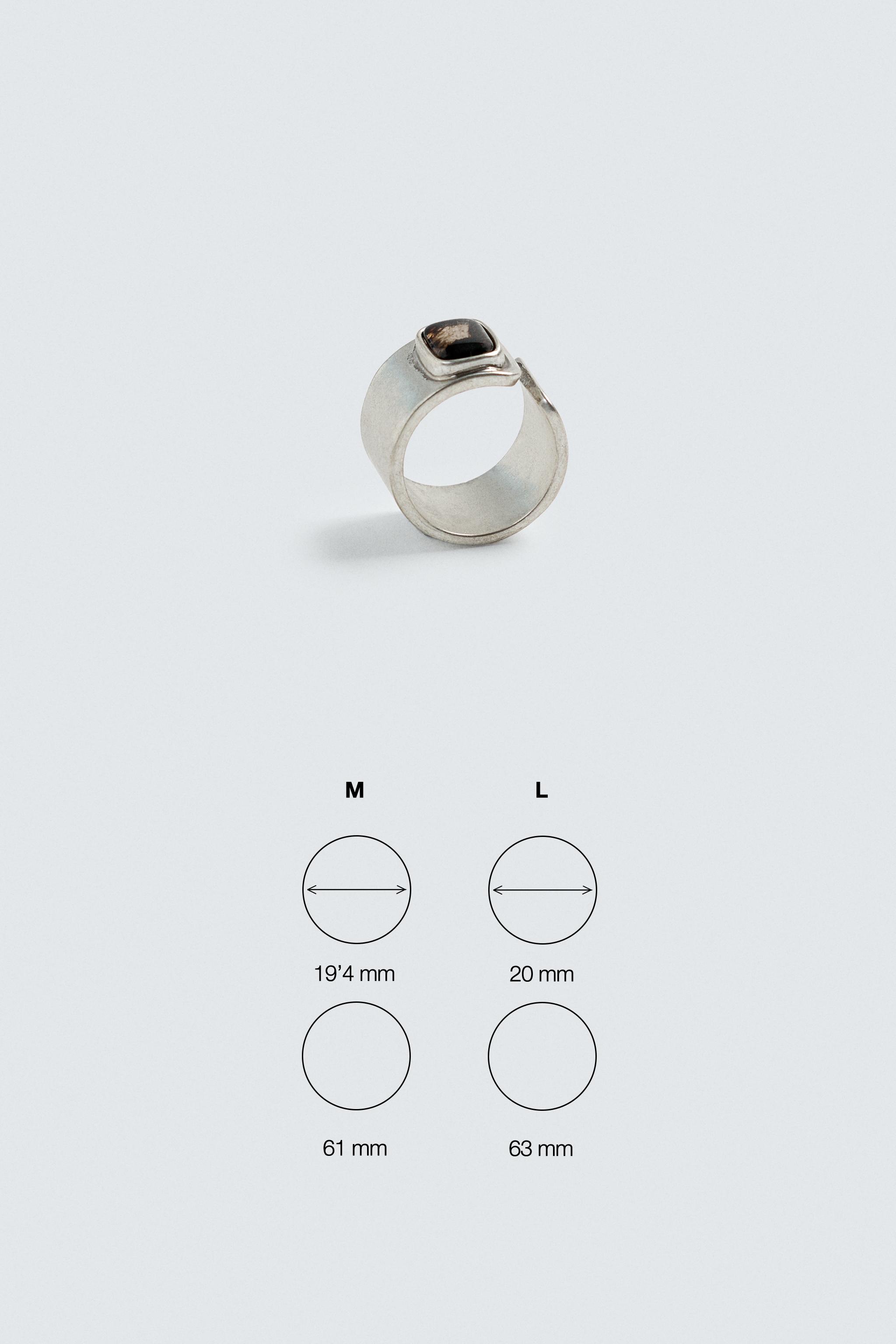 IRREGULAR CONTRAST STONE RING