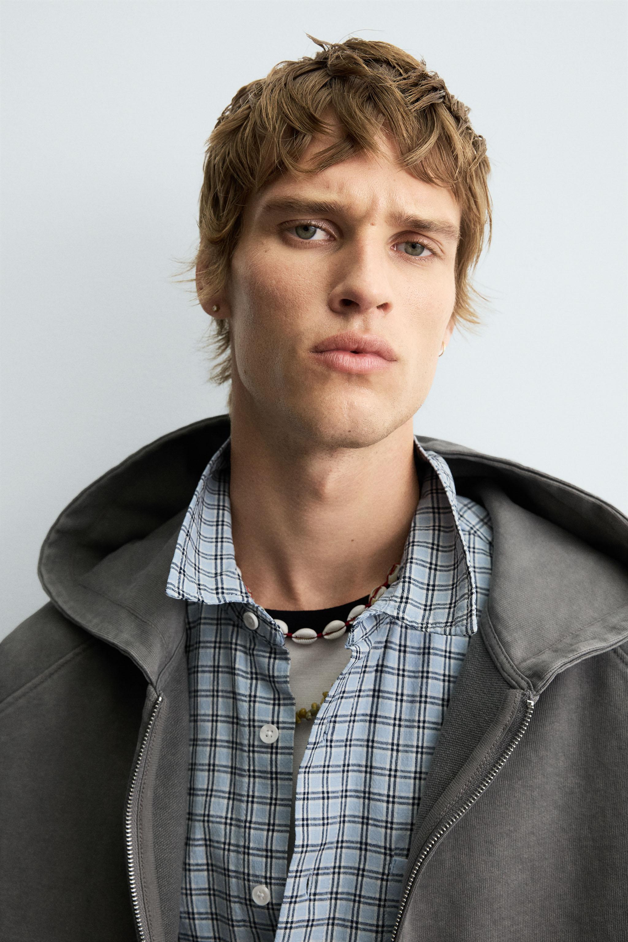 BOXY FIT HOODIE SWEATSHIRT