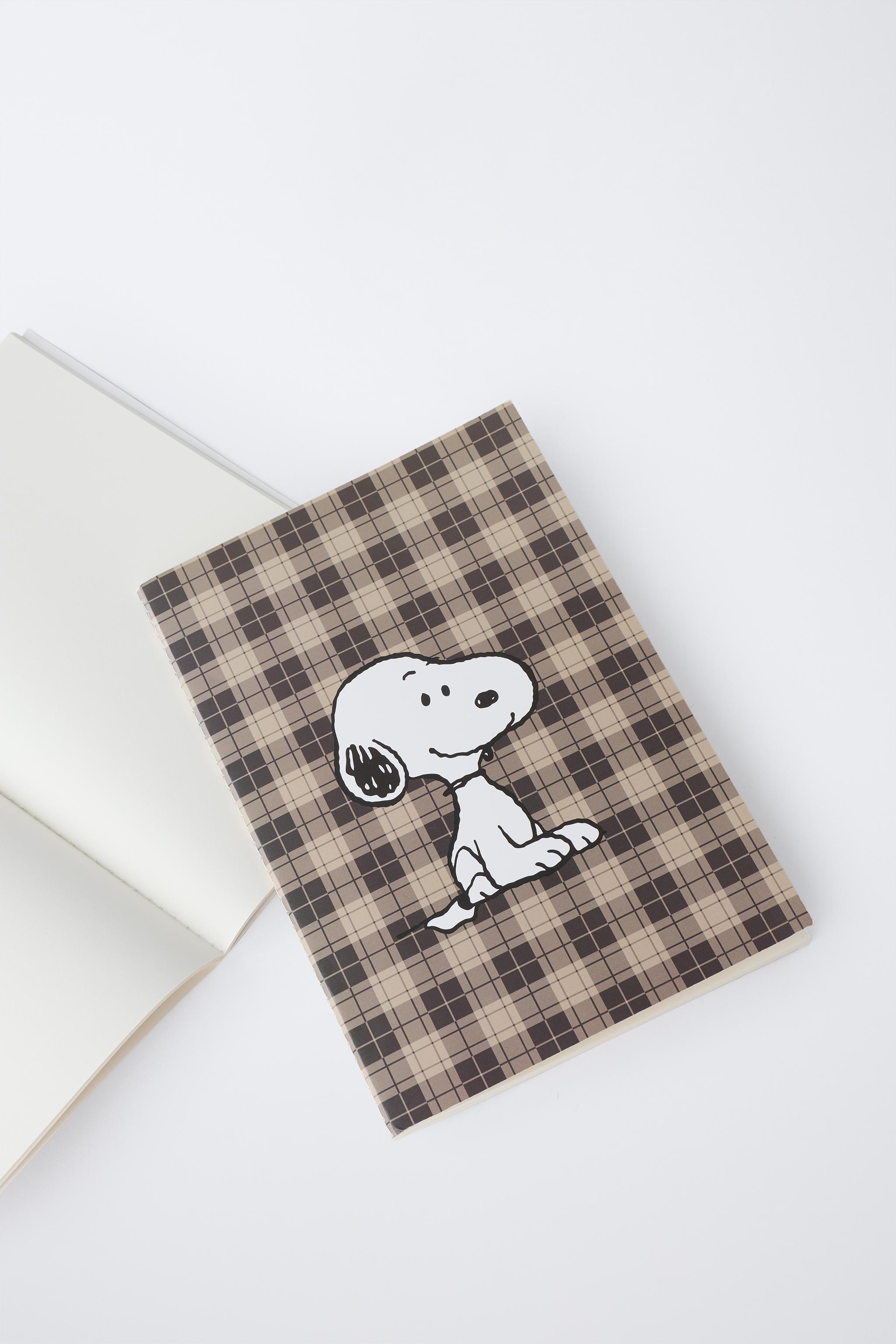 PACK OF TWO SNOOPY PEANUTS™ NOTEBOOKS