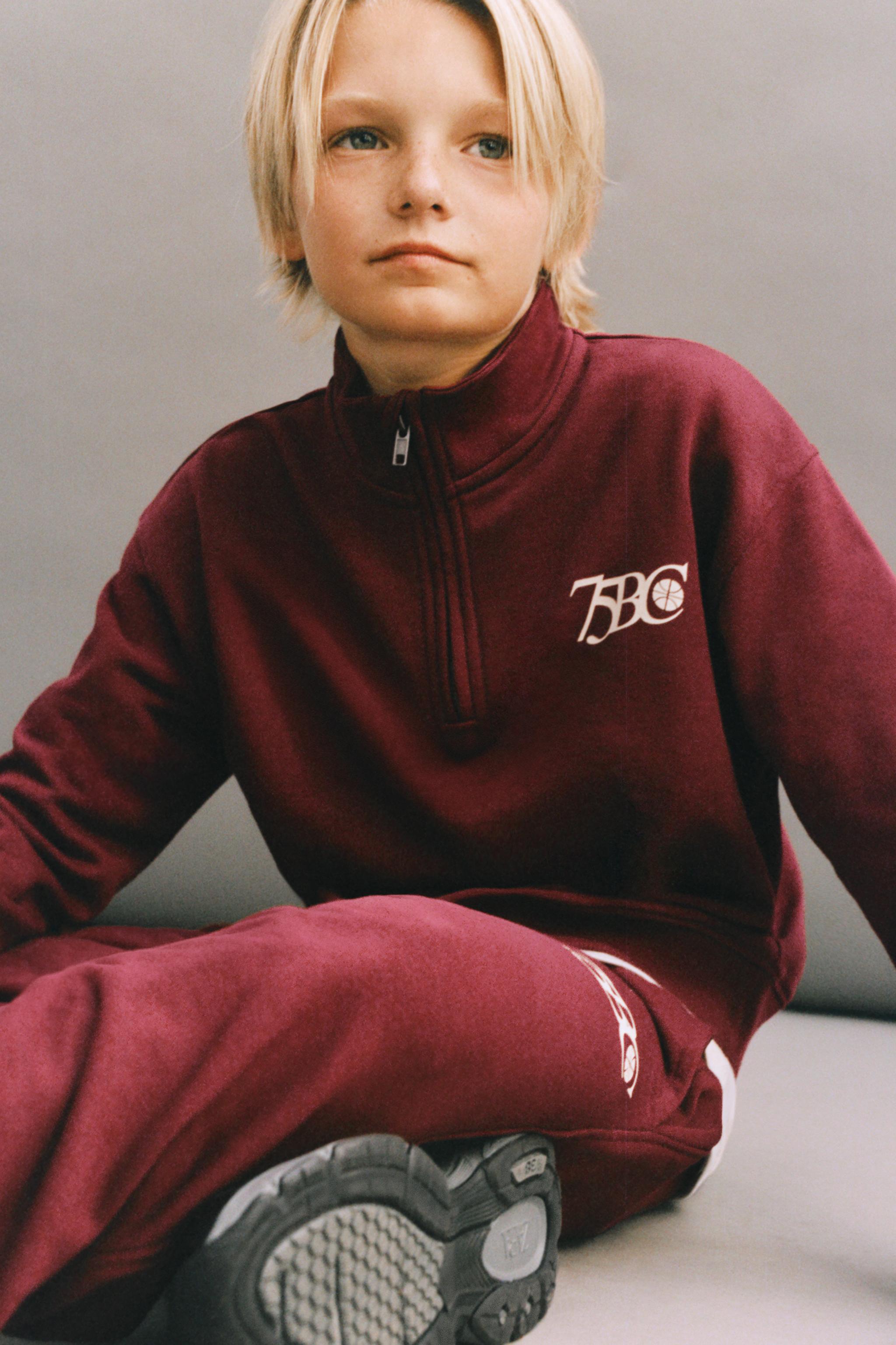 TEXT ZIP-UP SWEATSHIRT AND JOGGER PANTS SET