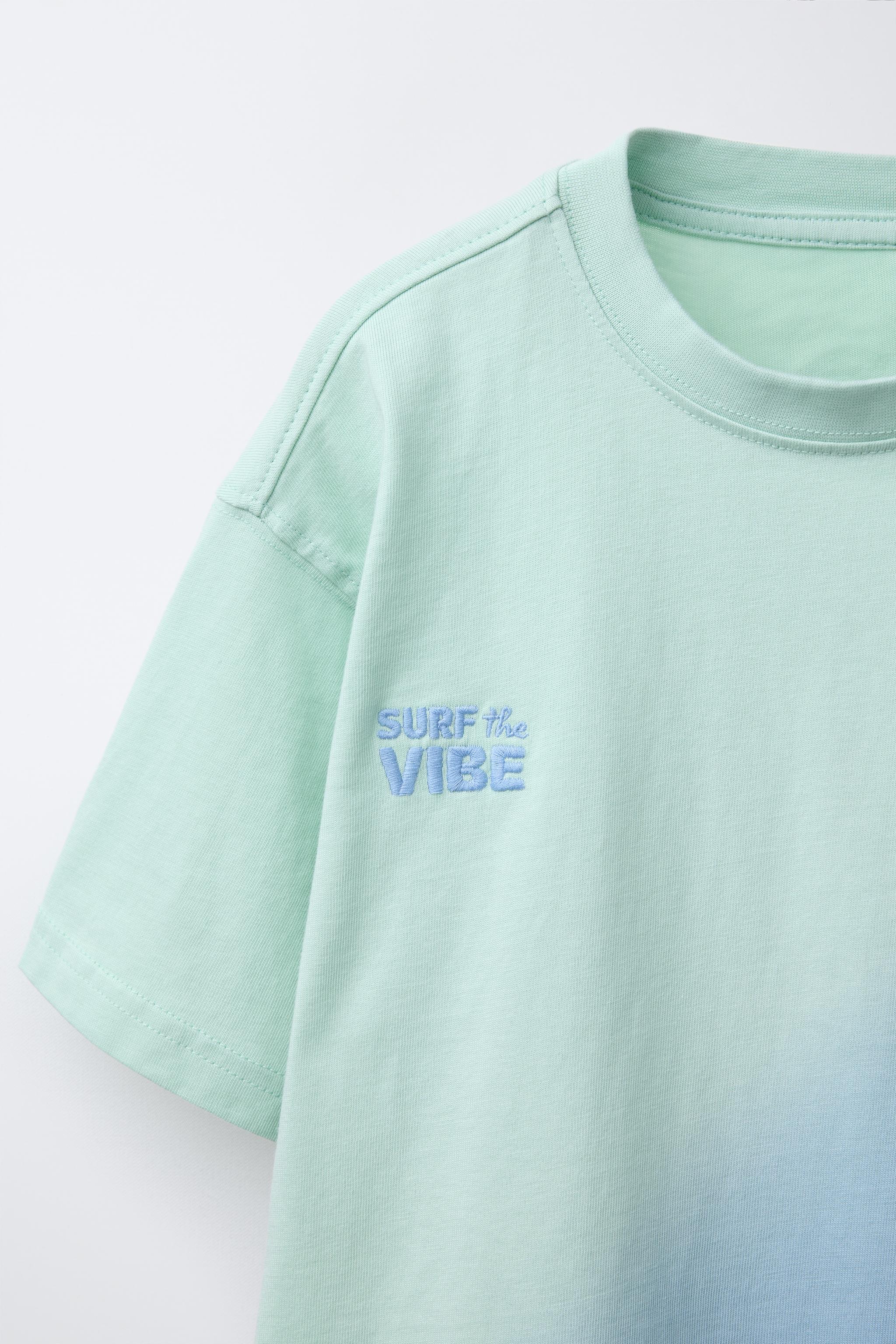 TIE-DYE T-SHIRT WITH EMBROIDERED TEXT