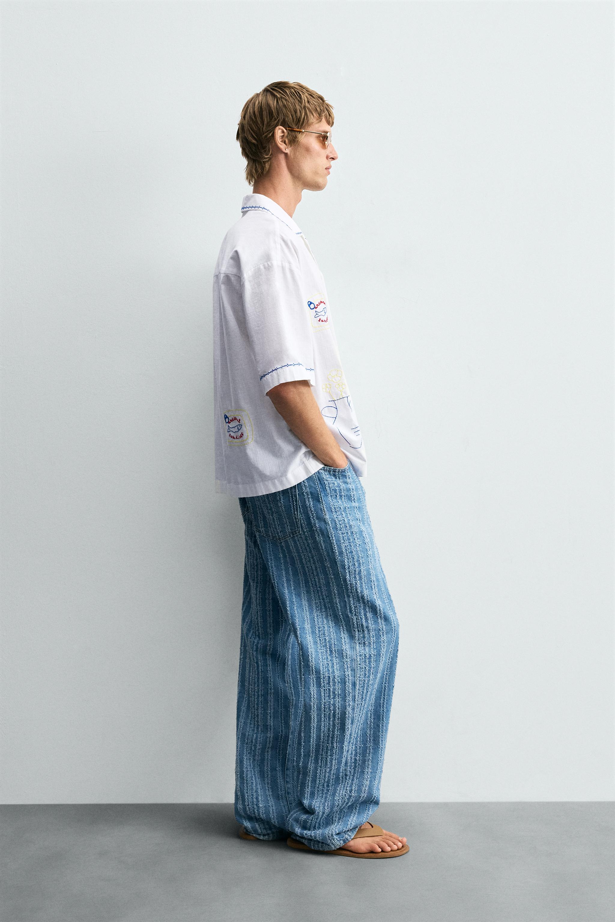 CONTRAST EMBROIDERY SHIRT