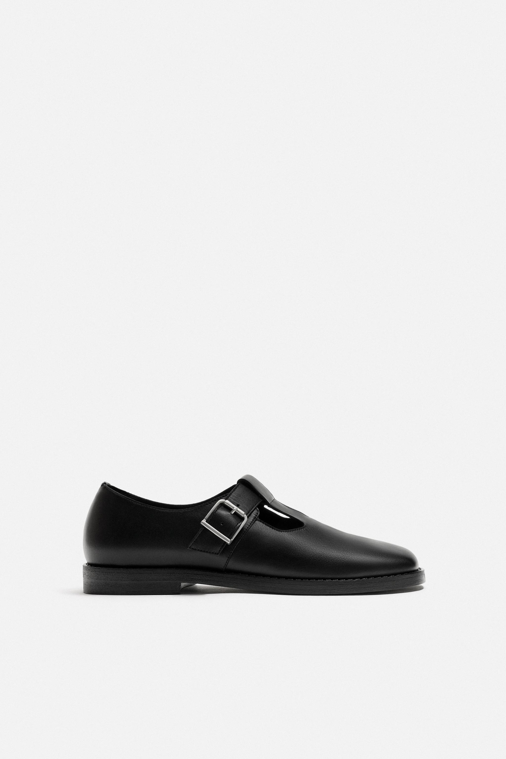 LEATHER BUCKLE SHOE