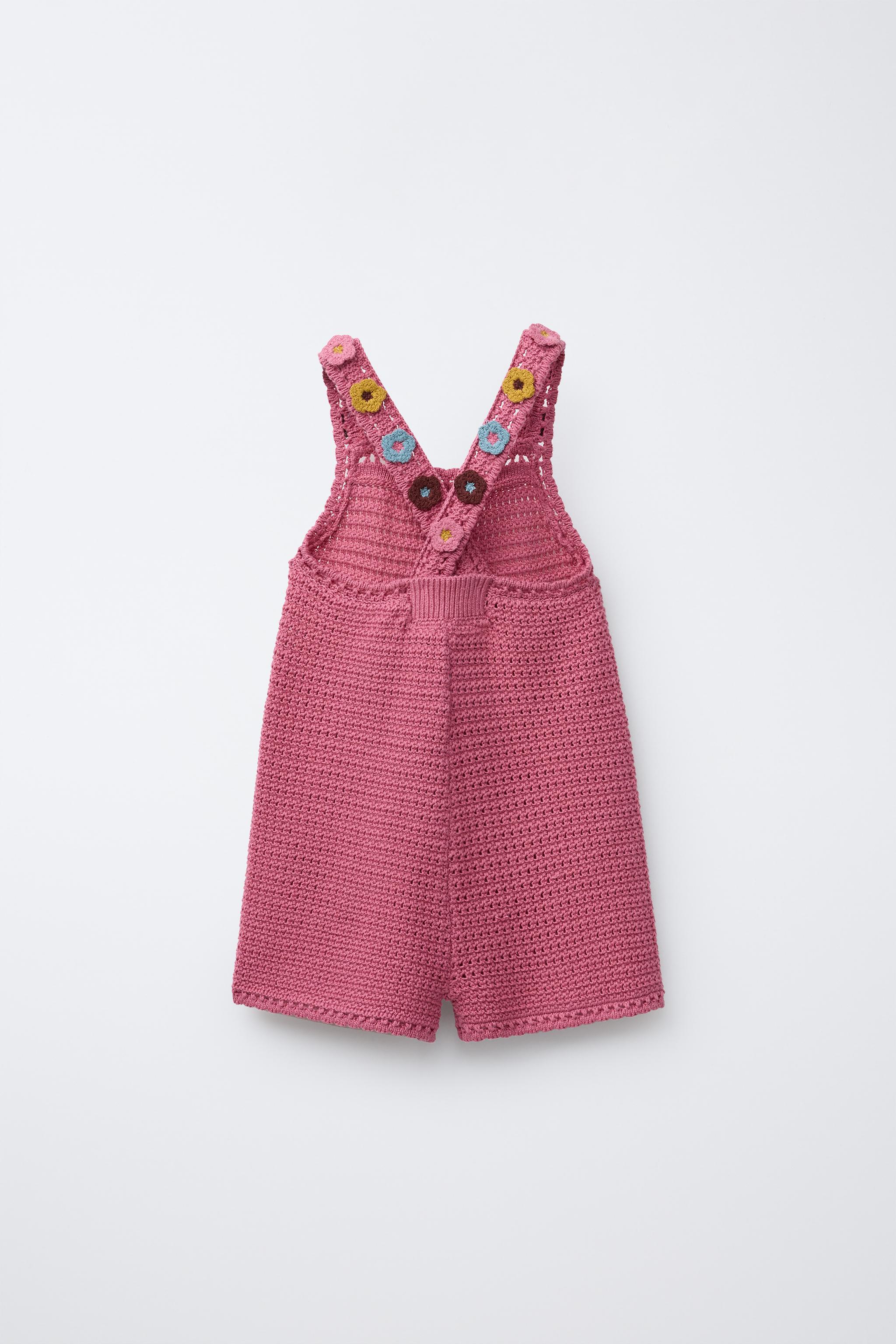 FLORAL CROCHET KNIT SHORT OVERALLS