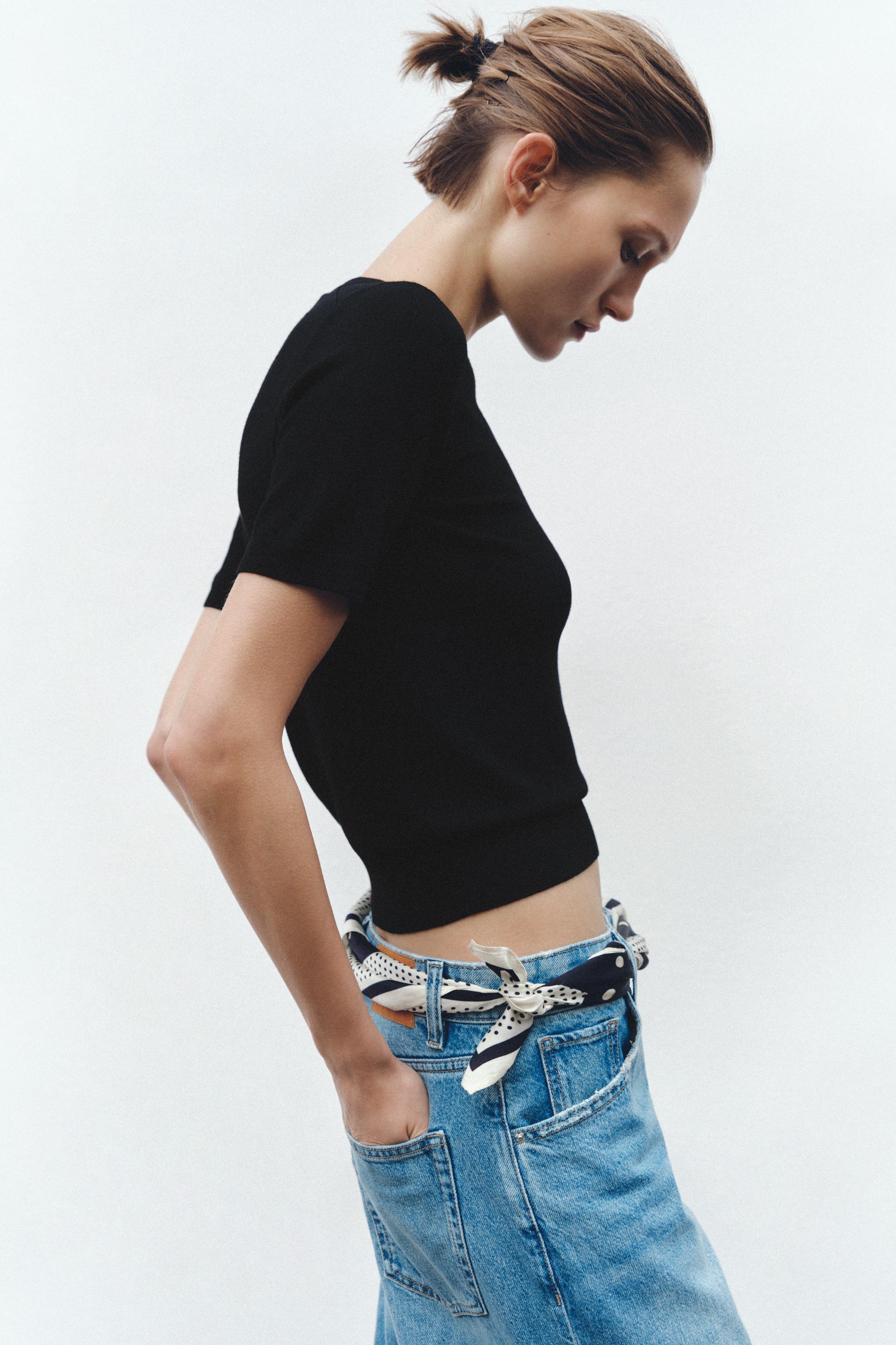 SHORT SLEEVE BASIC KNIT TOP