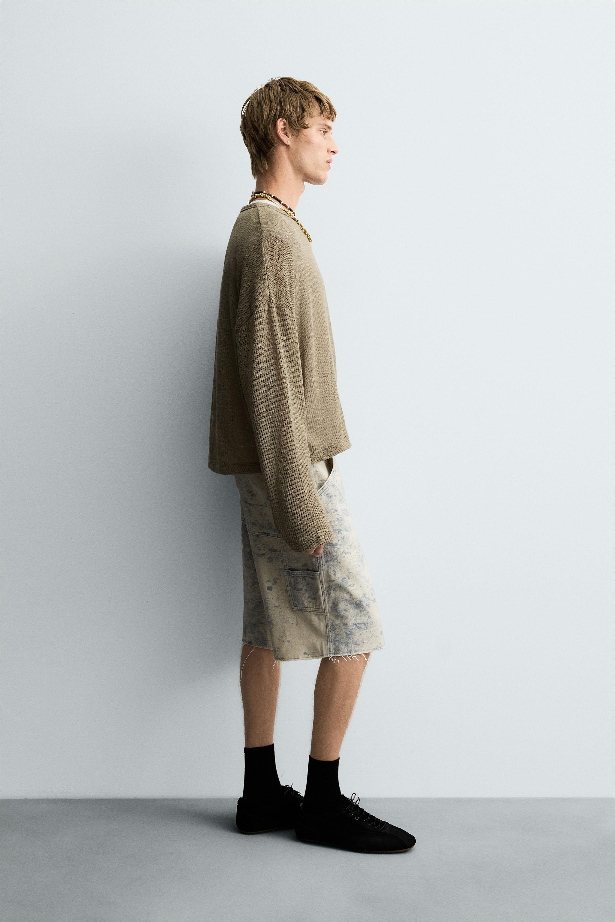 ABSTRACT PRINT CARPENTER POCKET BERMUDA SHORTS