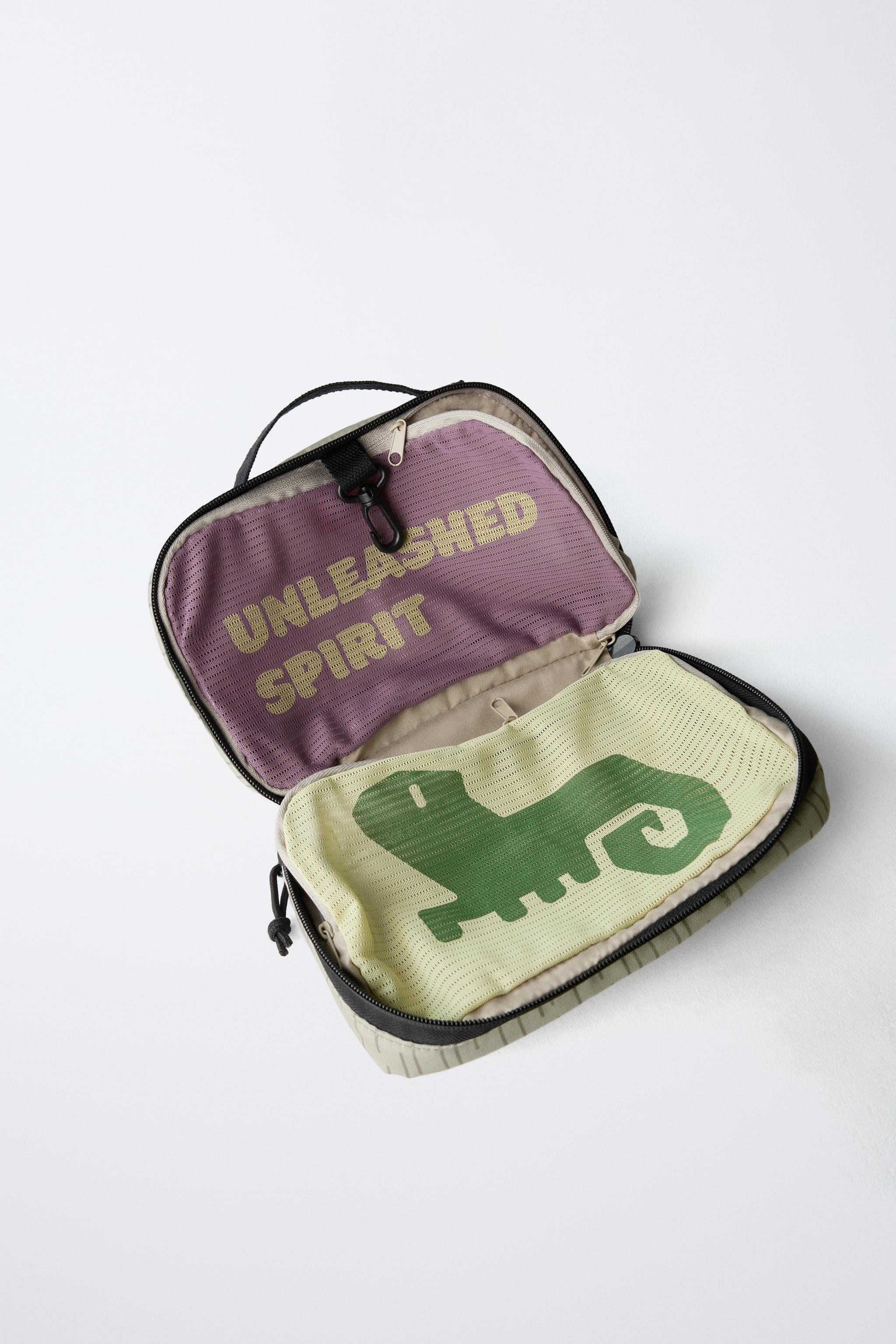 EXPLORER TOILETRY BAG