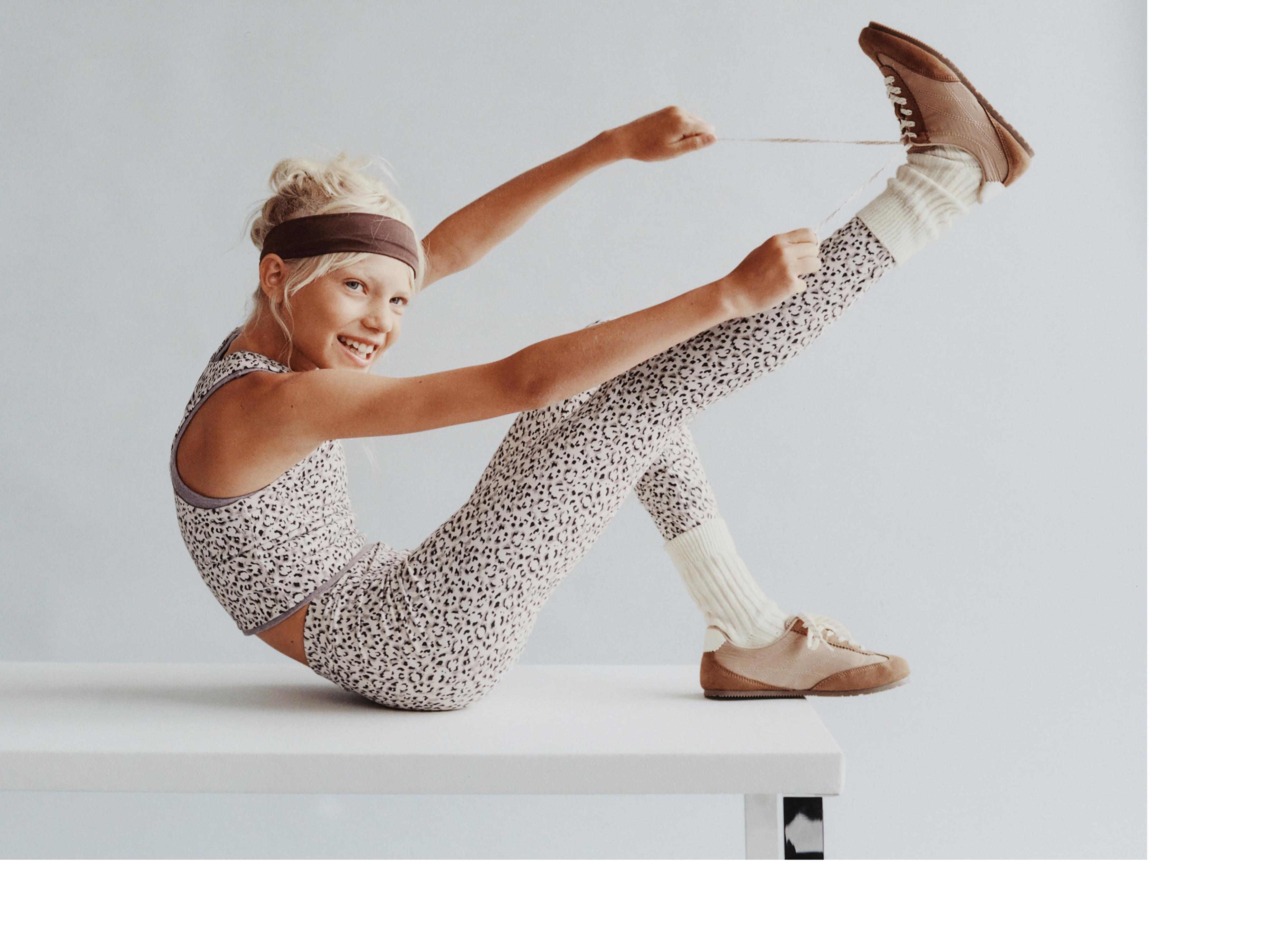 SPORTY ANIMAL PRINT TOP