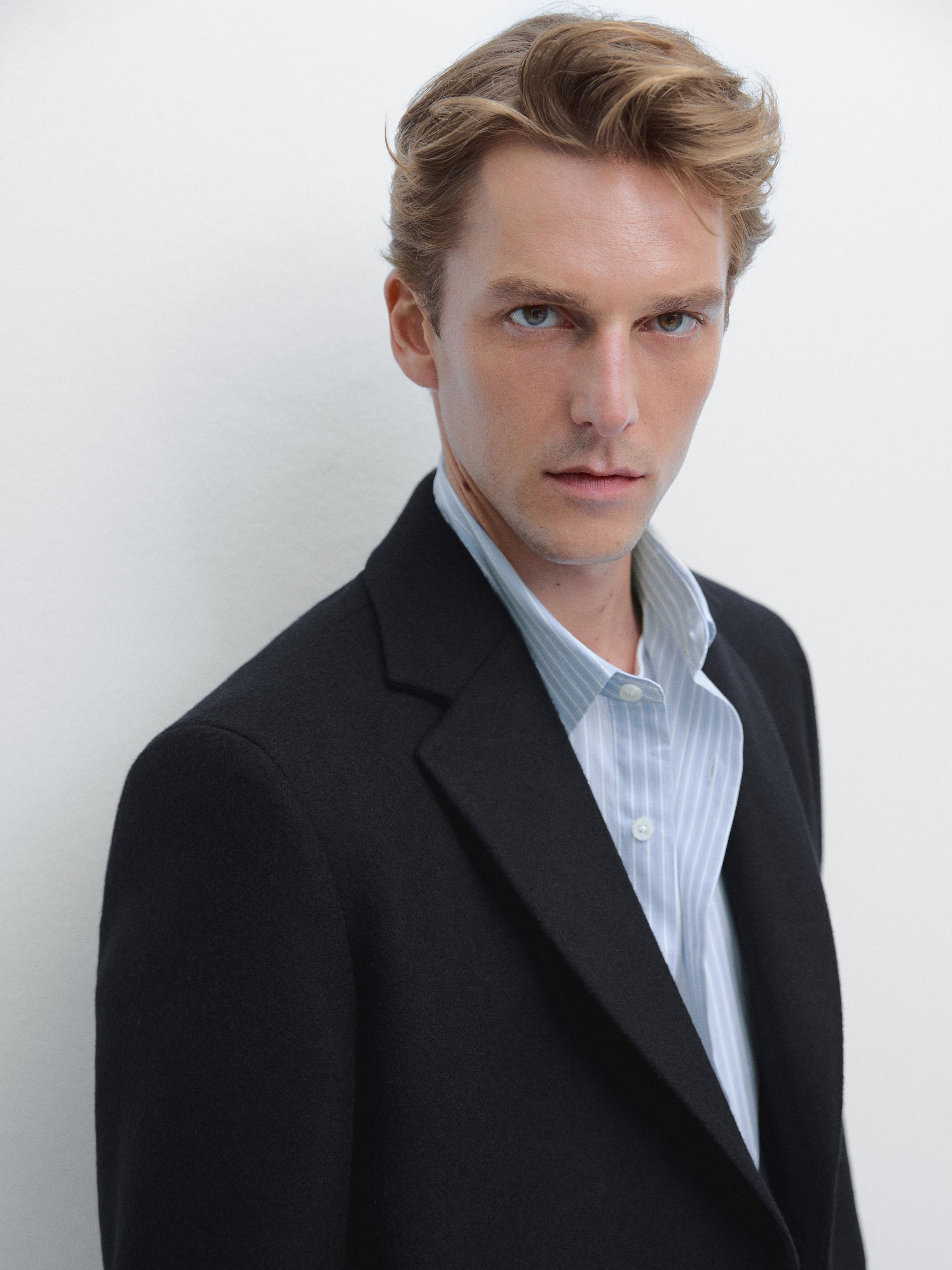 100% wool long coat with lapel collar