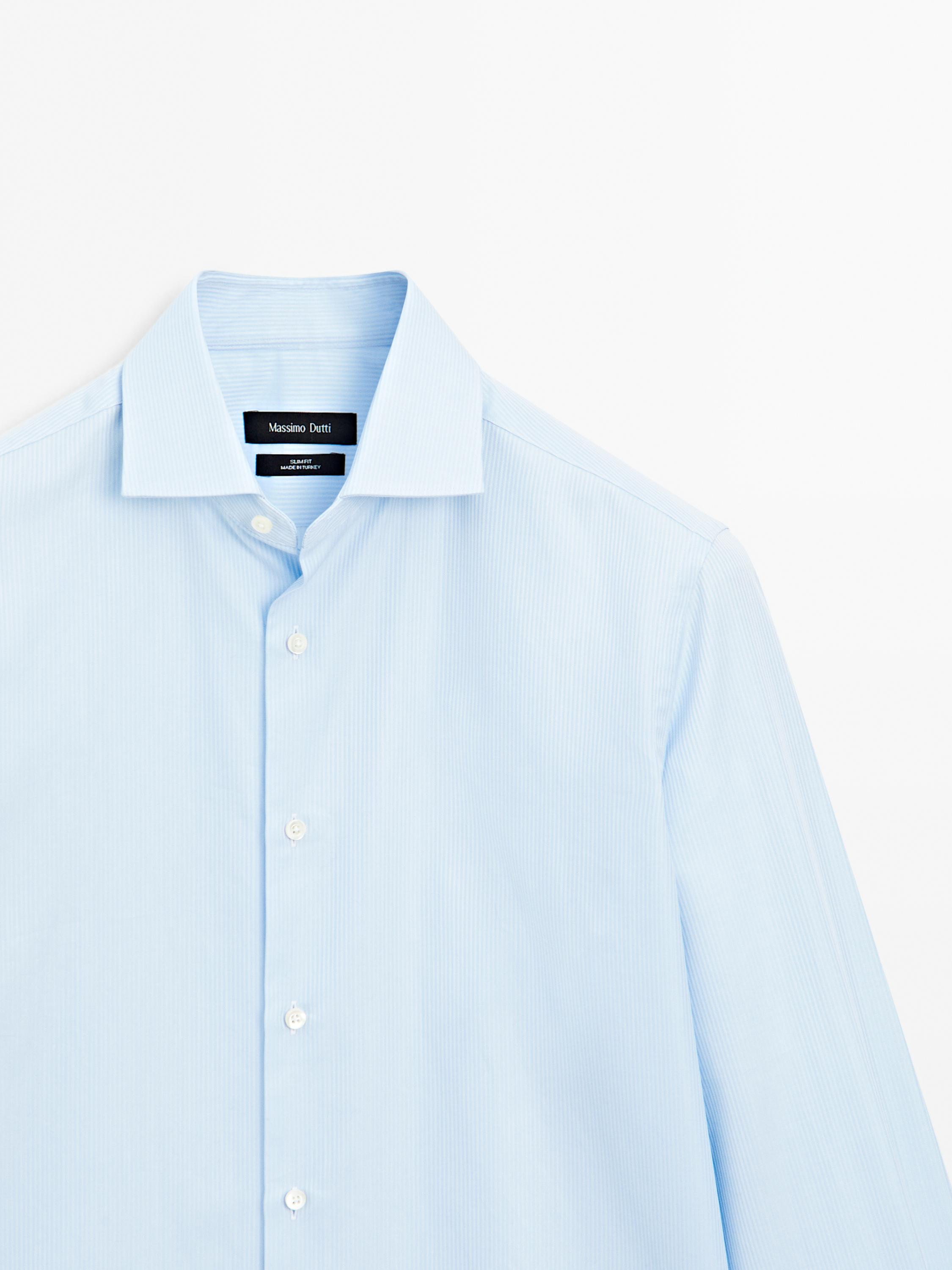 Slim fit striped shirt