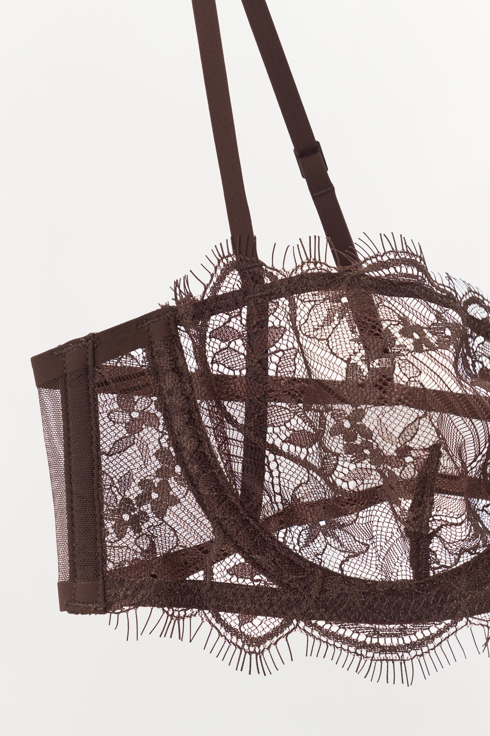 FLORAL EMBROIDERED LACE UNDERWIRE BRALETTE