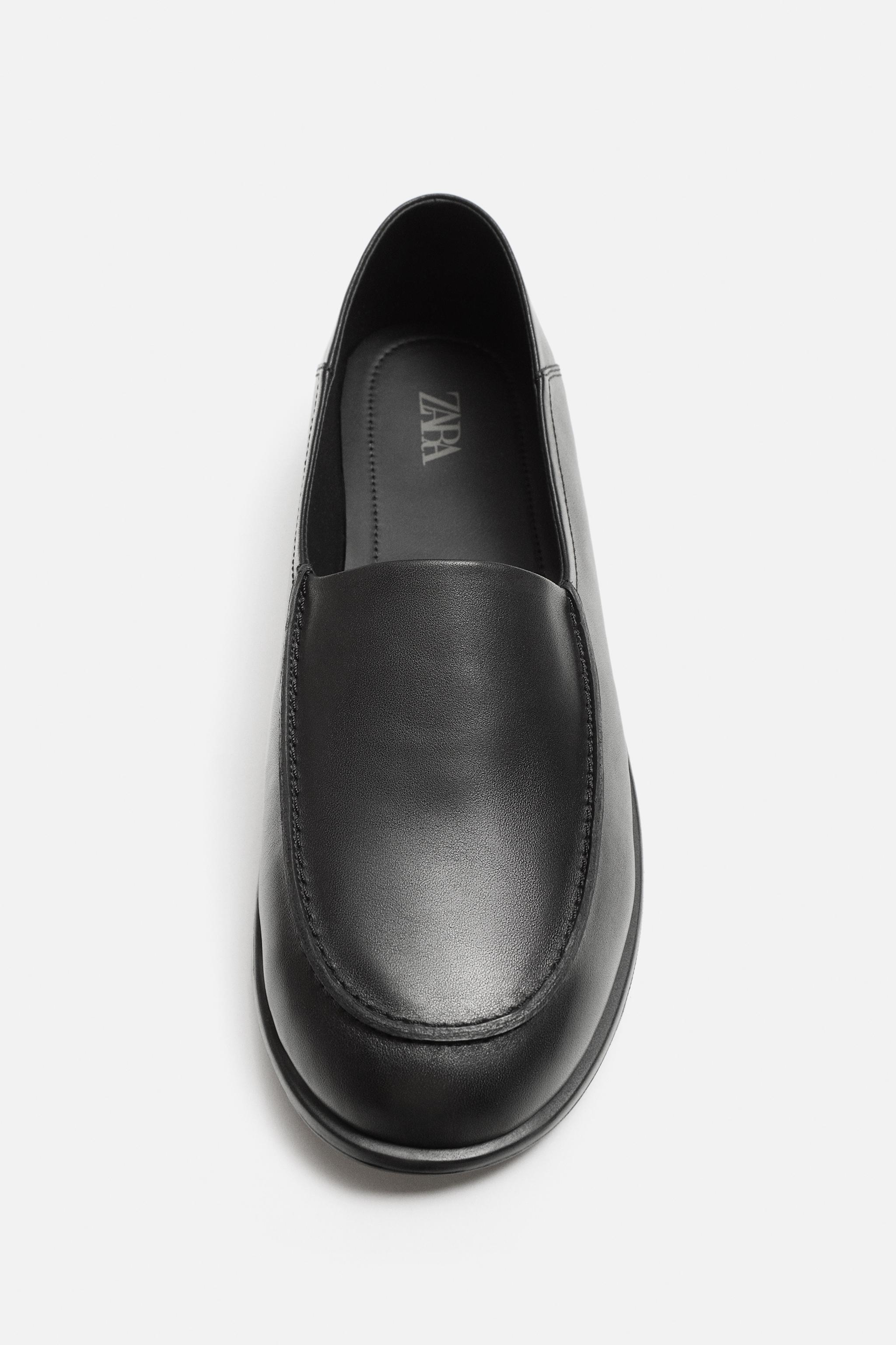 LEATHER LOAFERS