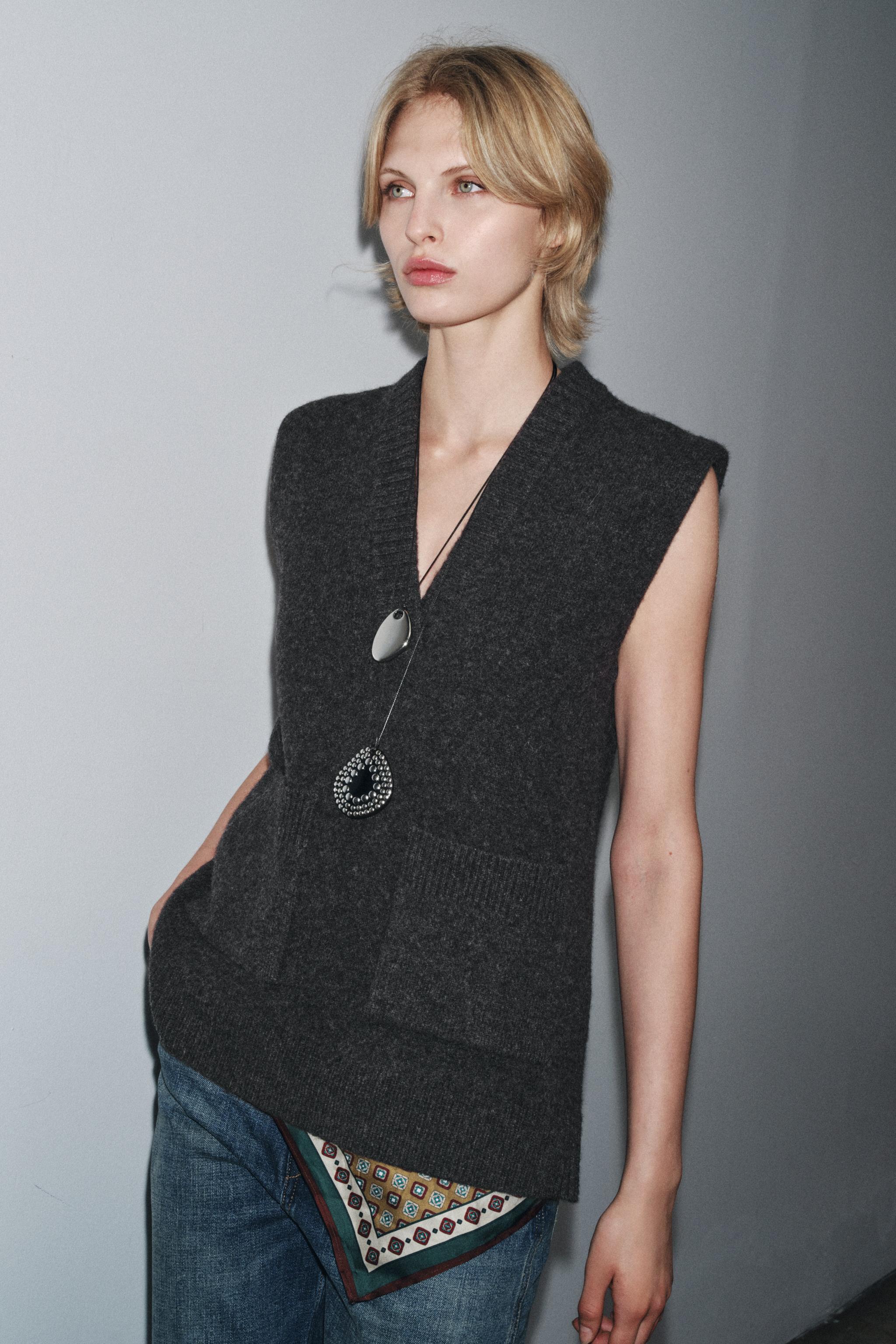 LONG VEST WITH WOOL