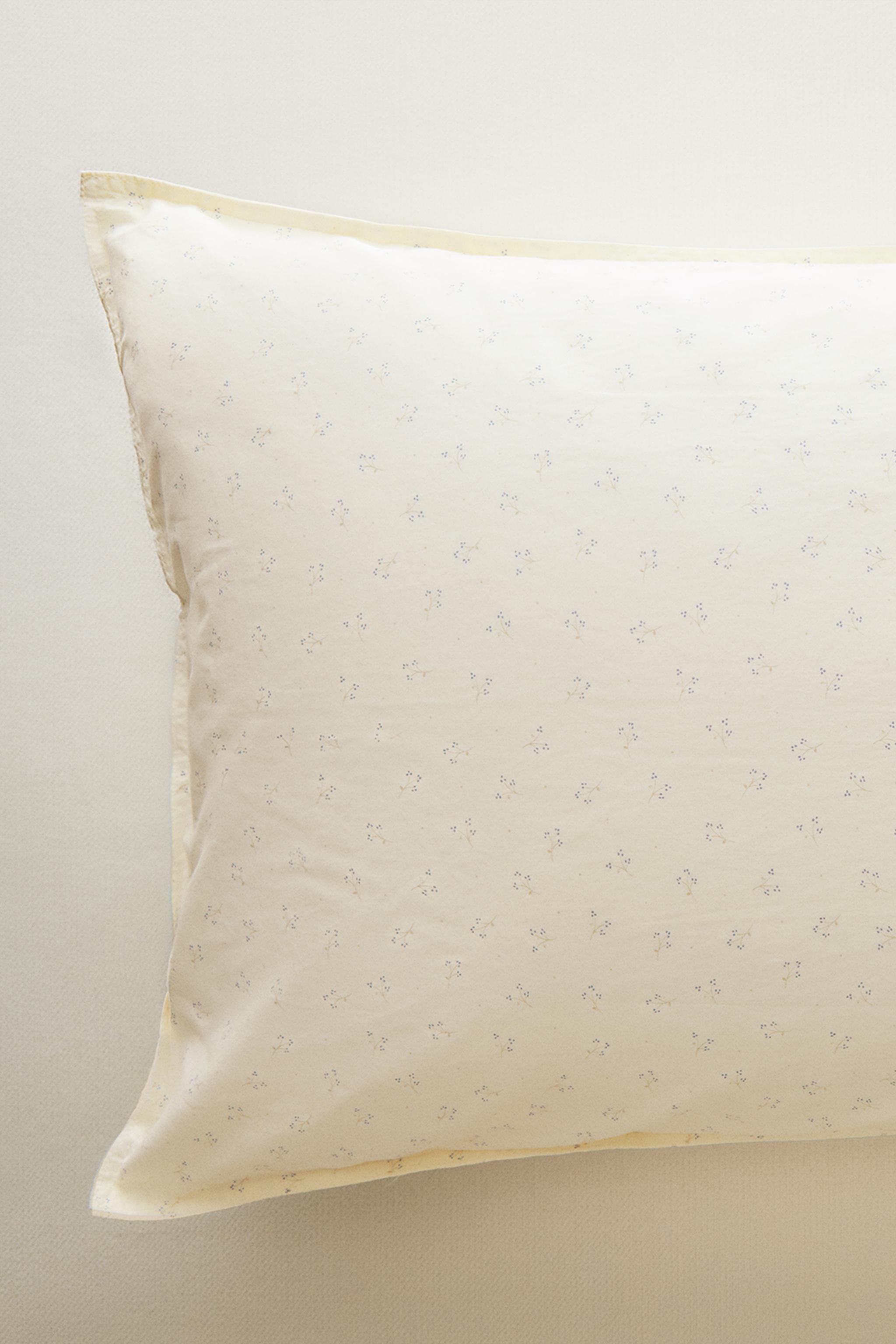 CHILDREN'S COTTON PILLOWCASE WITH MINI FLOWERS