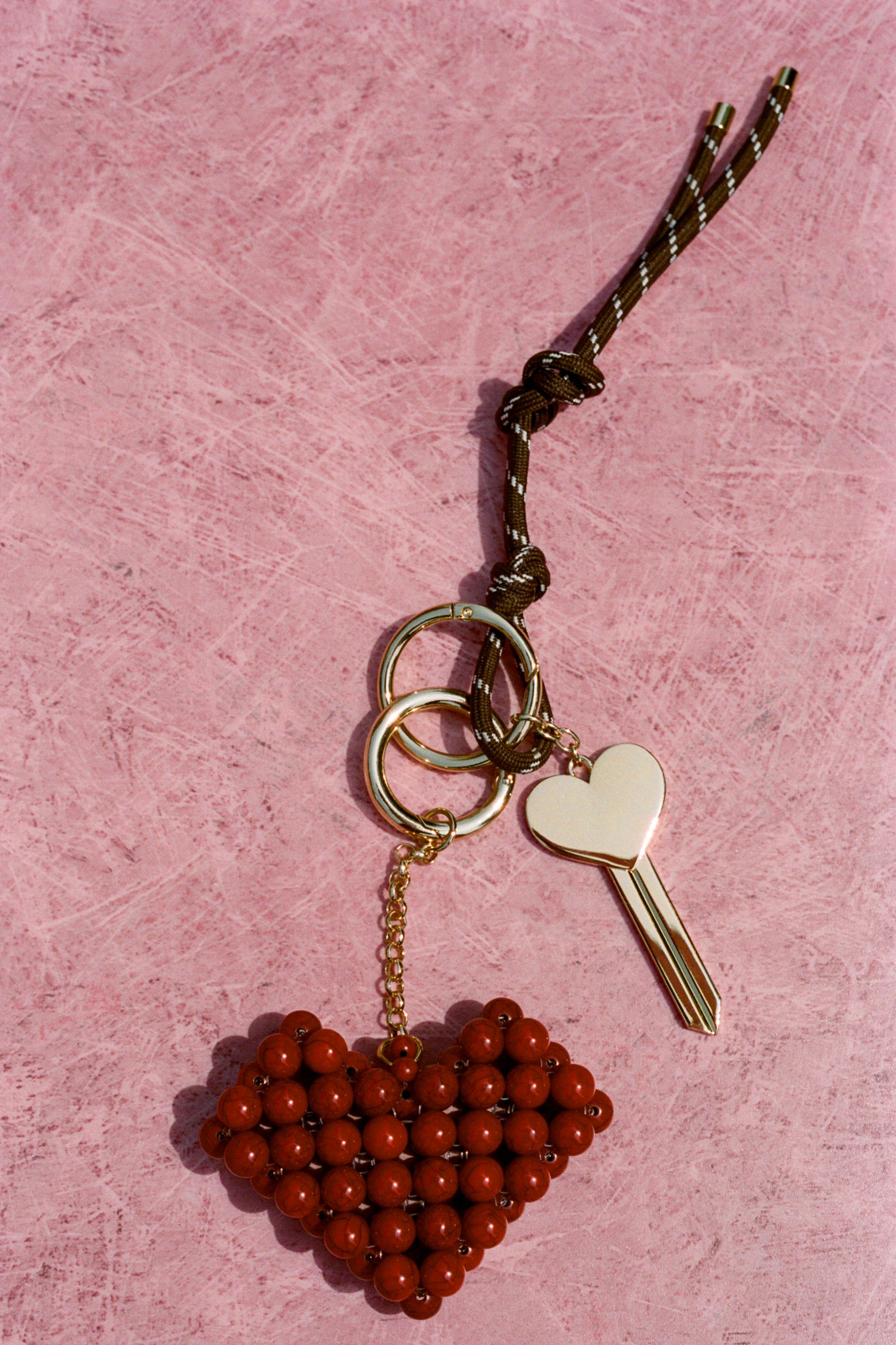 HEART MULTI-CHARM KEYCHAIN