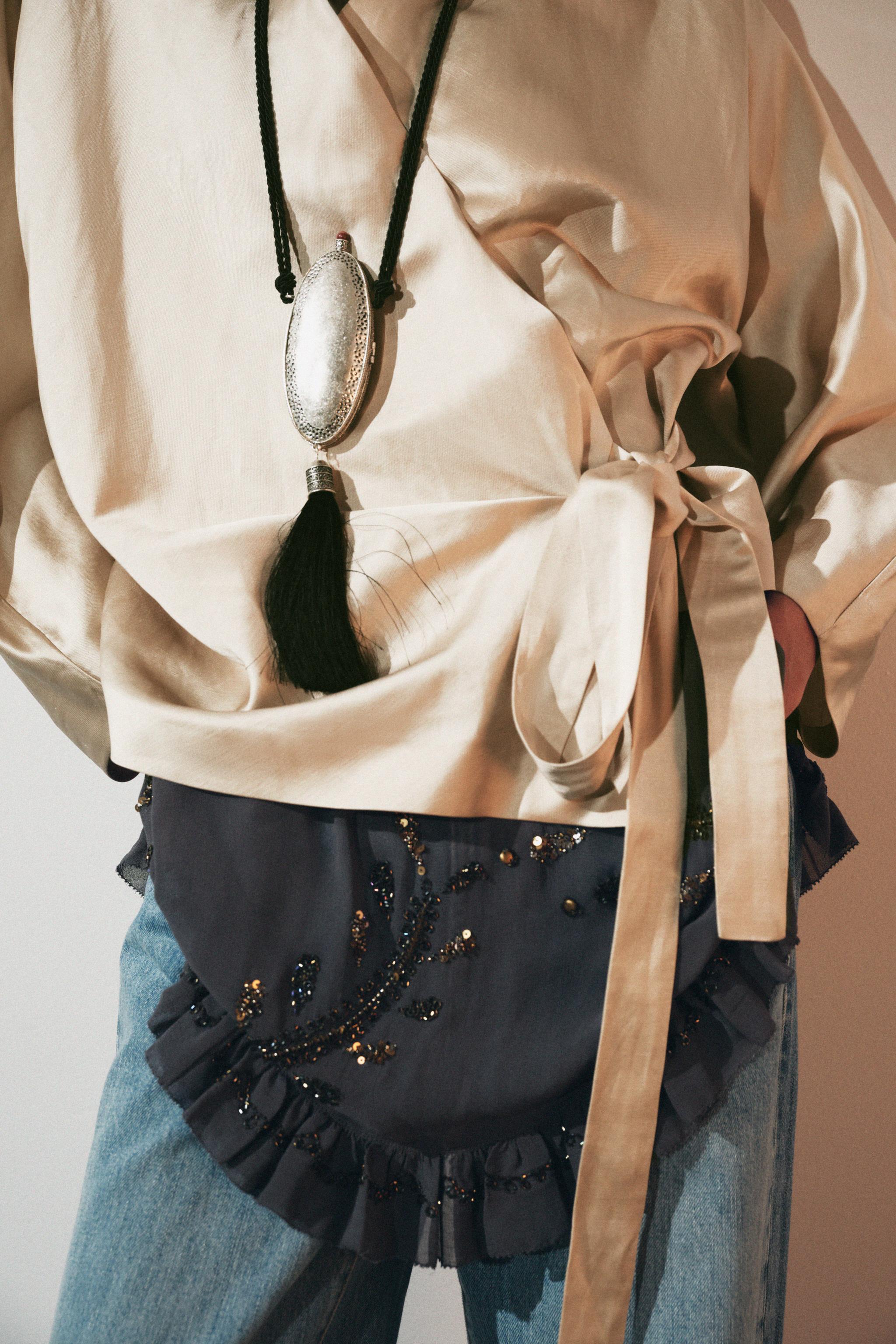 ZW COLLECTION LINEN WRAP BLOUSE