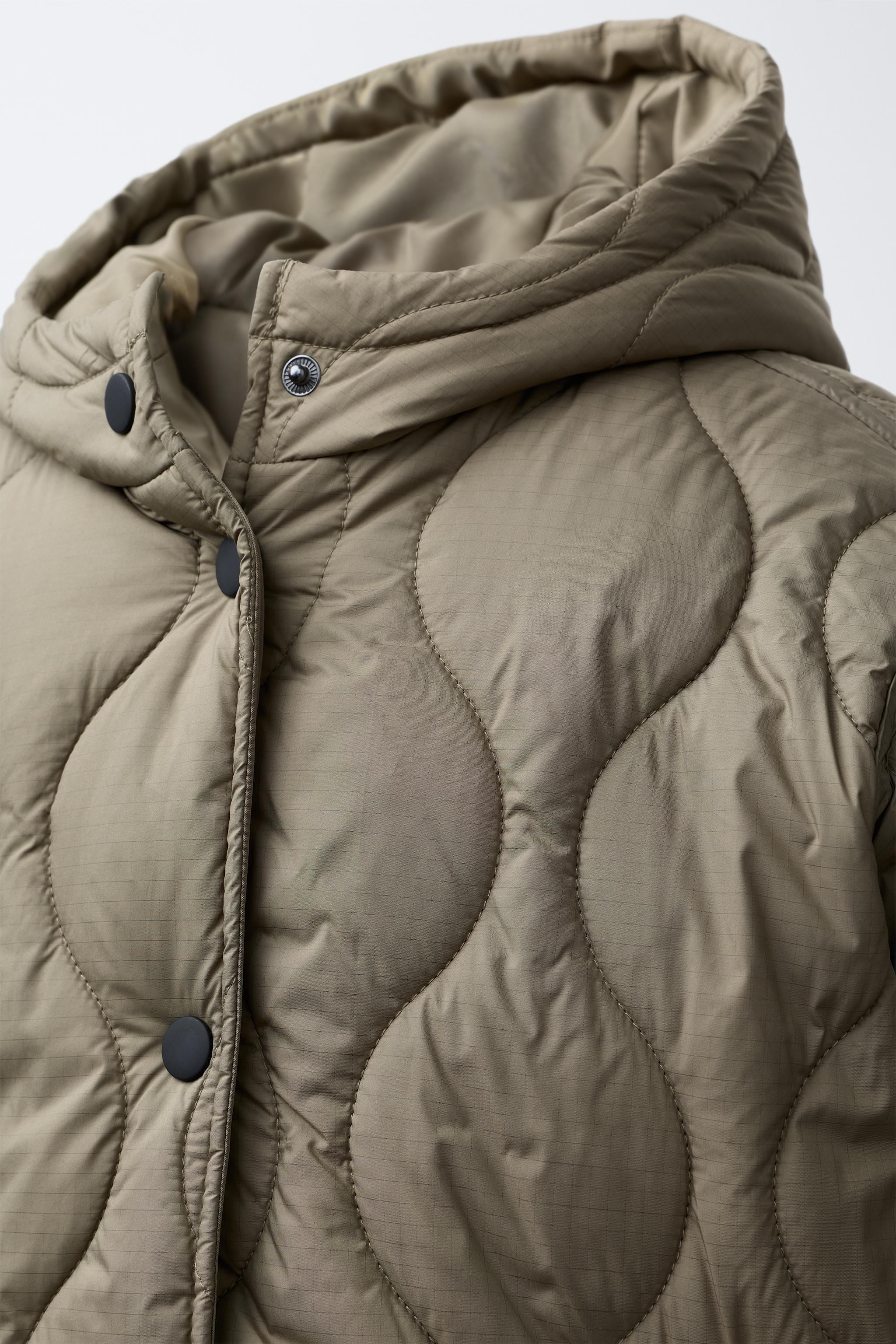 LIGHTWEIGHT LONG PUFFER JACKET