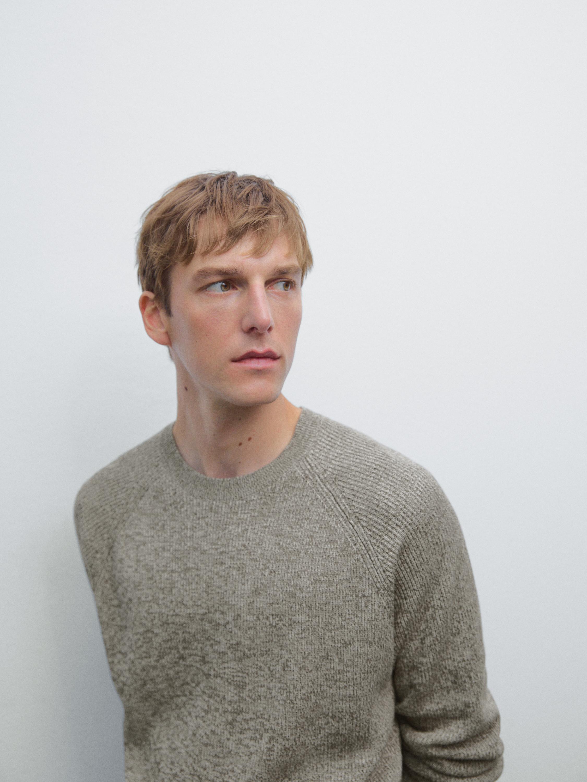 Crew neck mouliné knit sweater