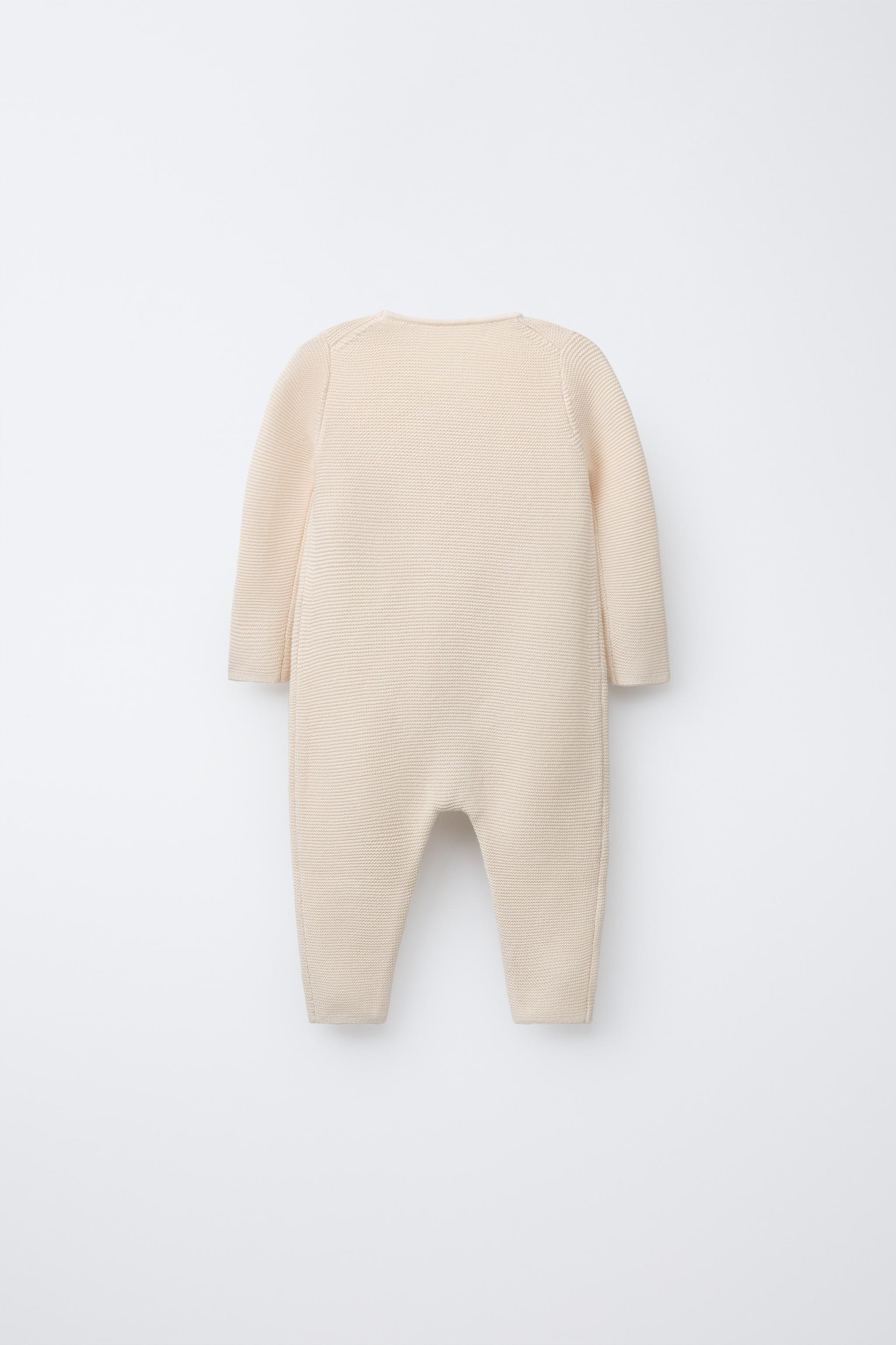 EMBROIDERED DUCKLING KNIT KIMONO