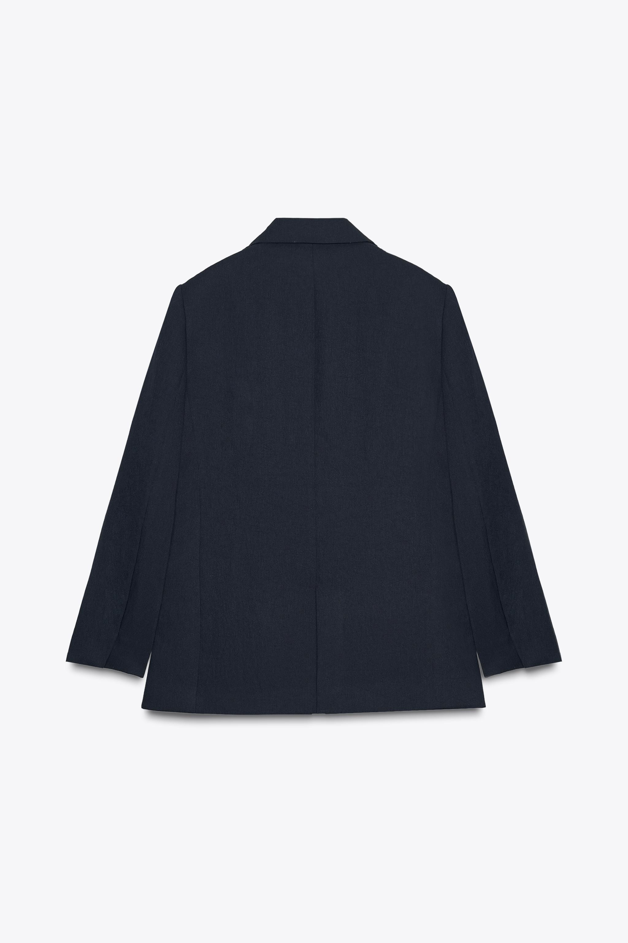 STRAIGHT CUT BUTTONED BLAZER