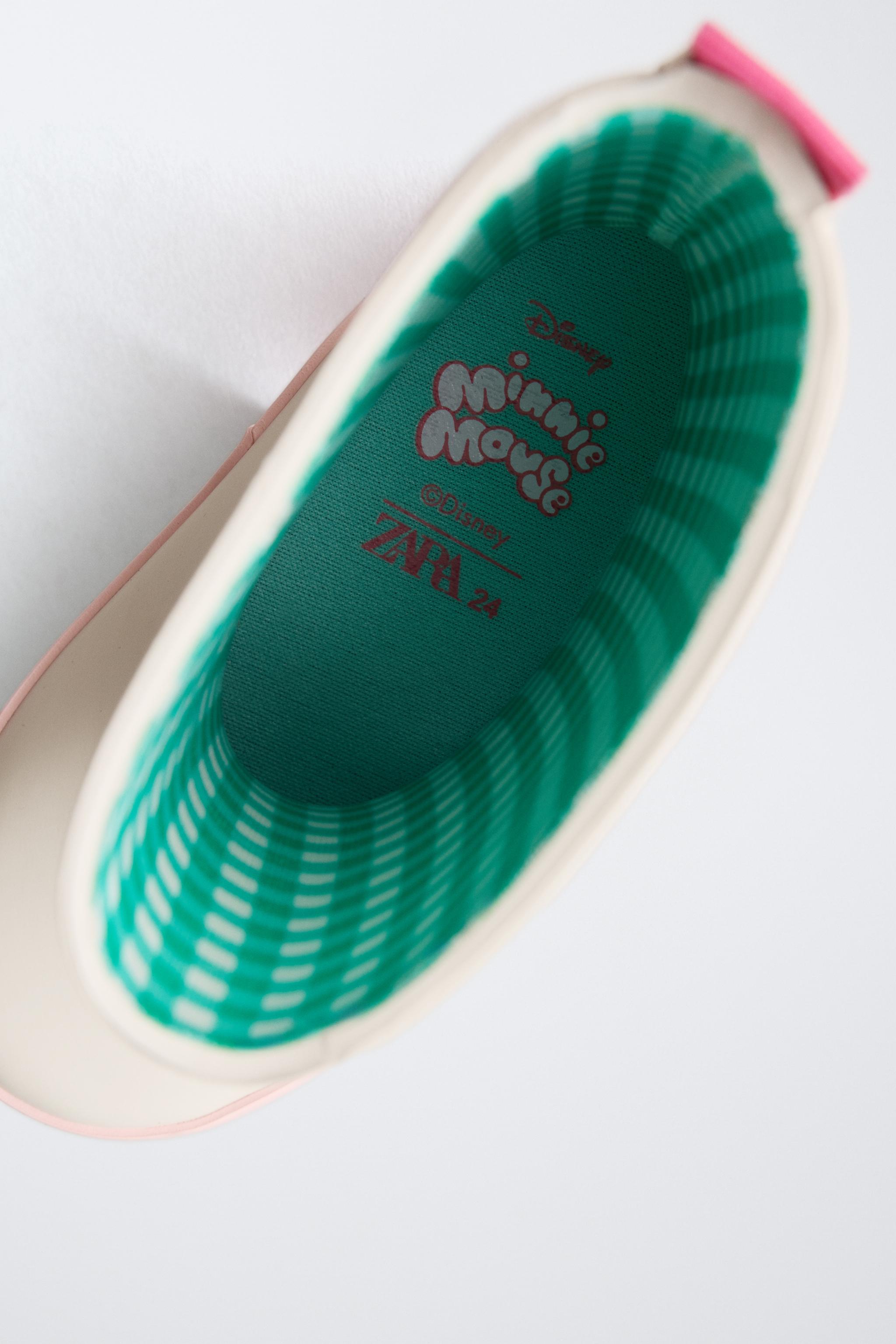 MINNIE MOUSE © DISNEY RAIN BOOTS