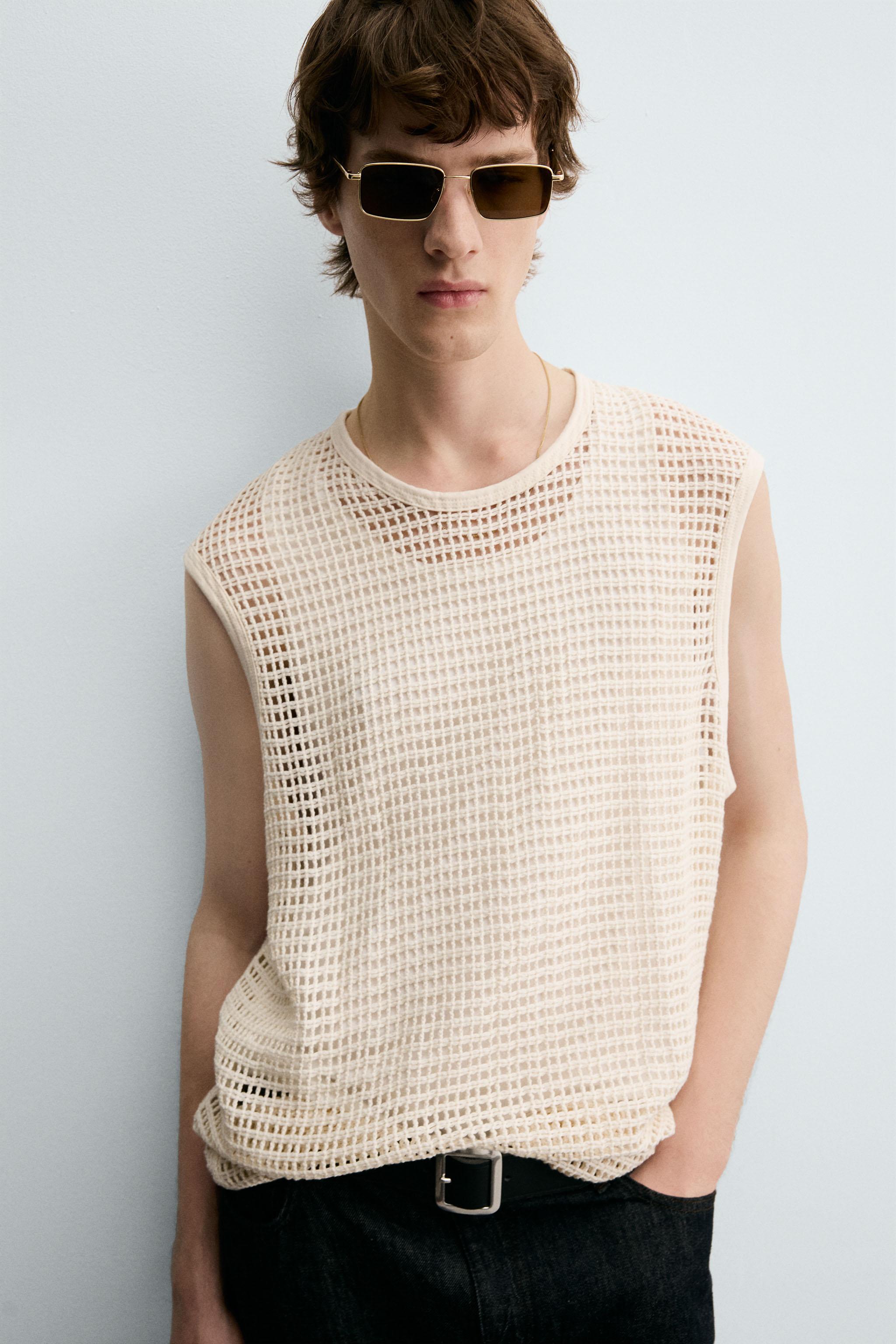 CROCHET TEXTURED T-SHIRT