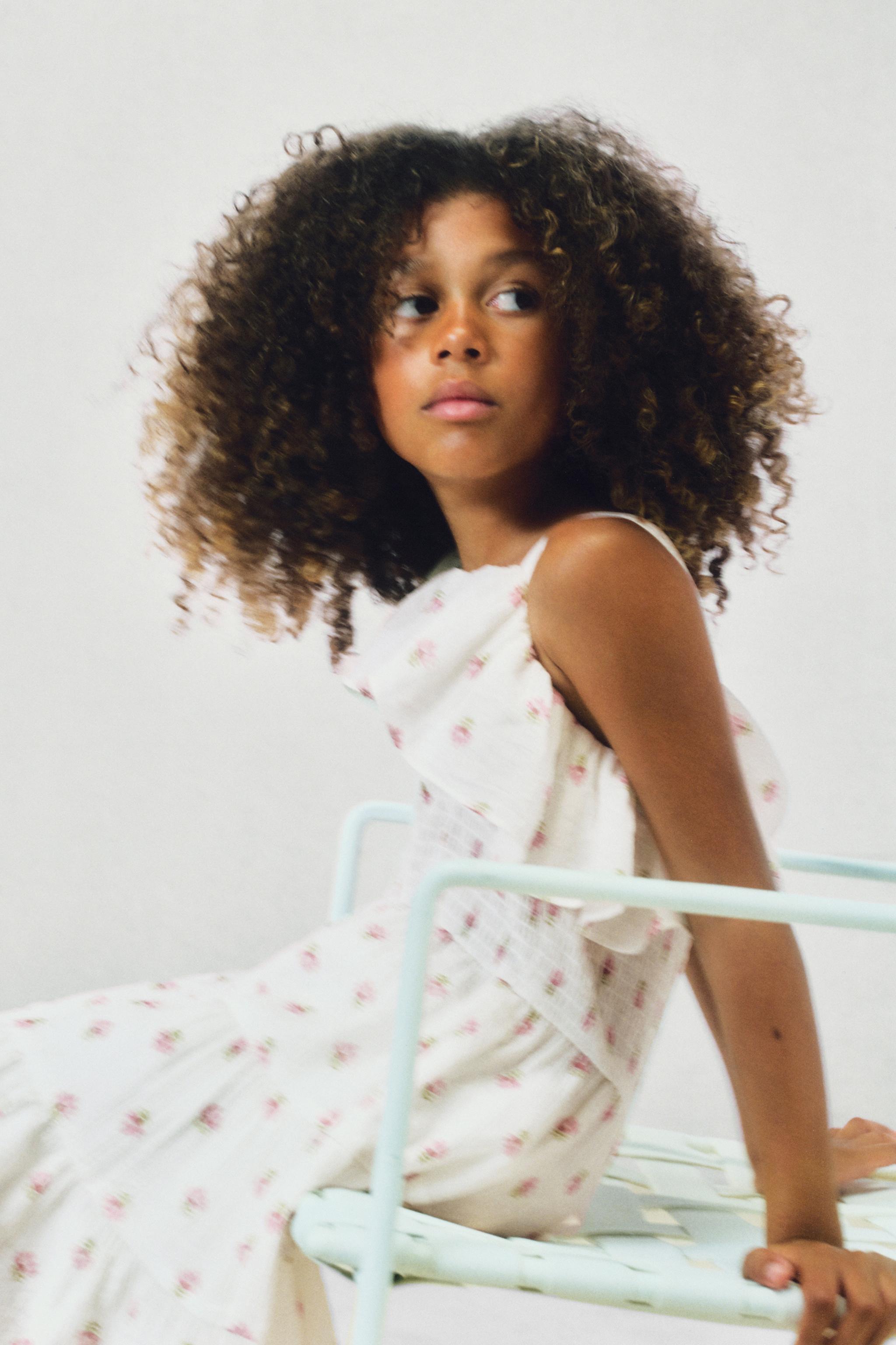 TEXTURED RUFFLED FLORAL DRESS