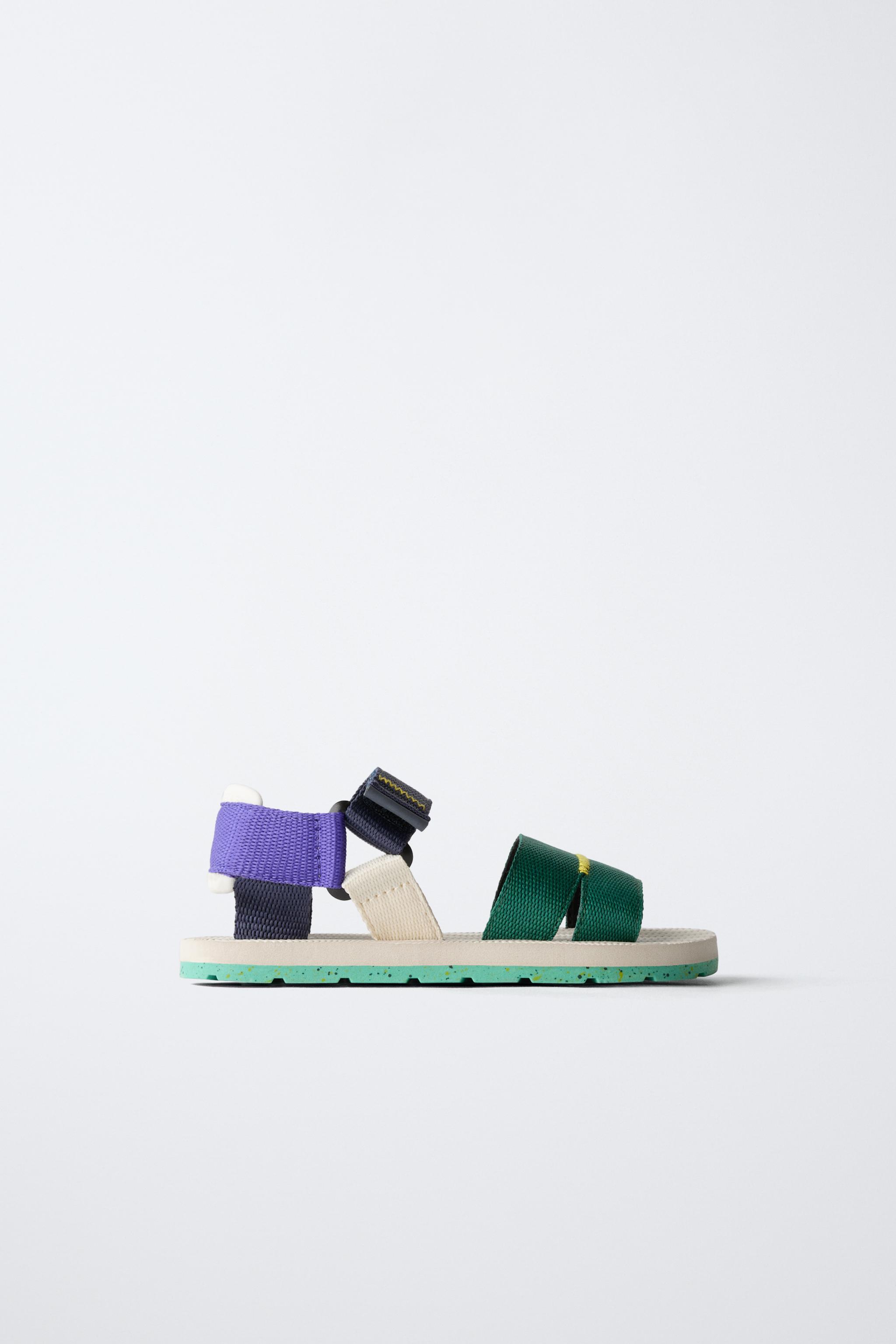 COLOR TECHNICAL SANDALS