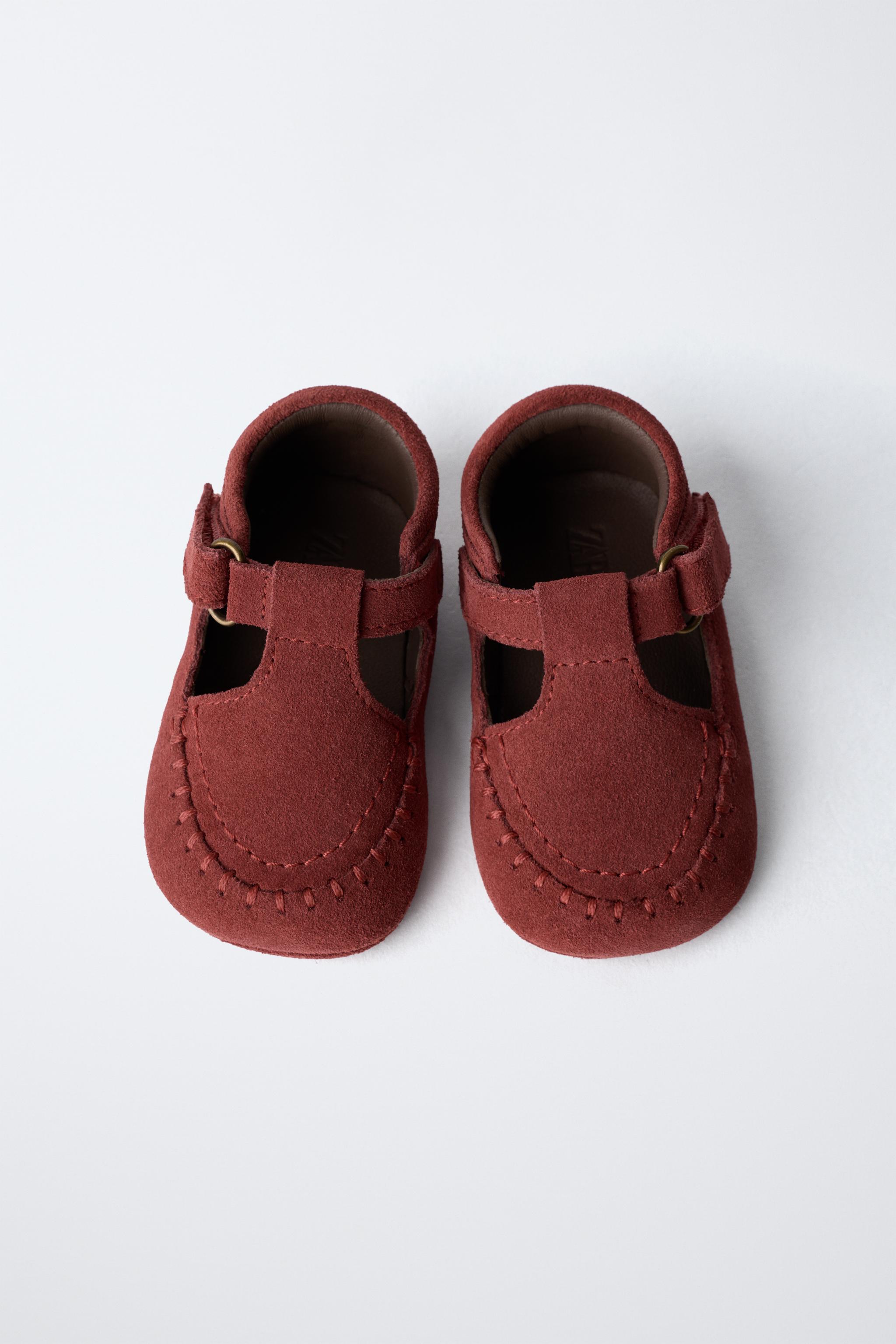 LEATHER T-STRAP SHOES