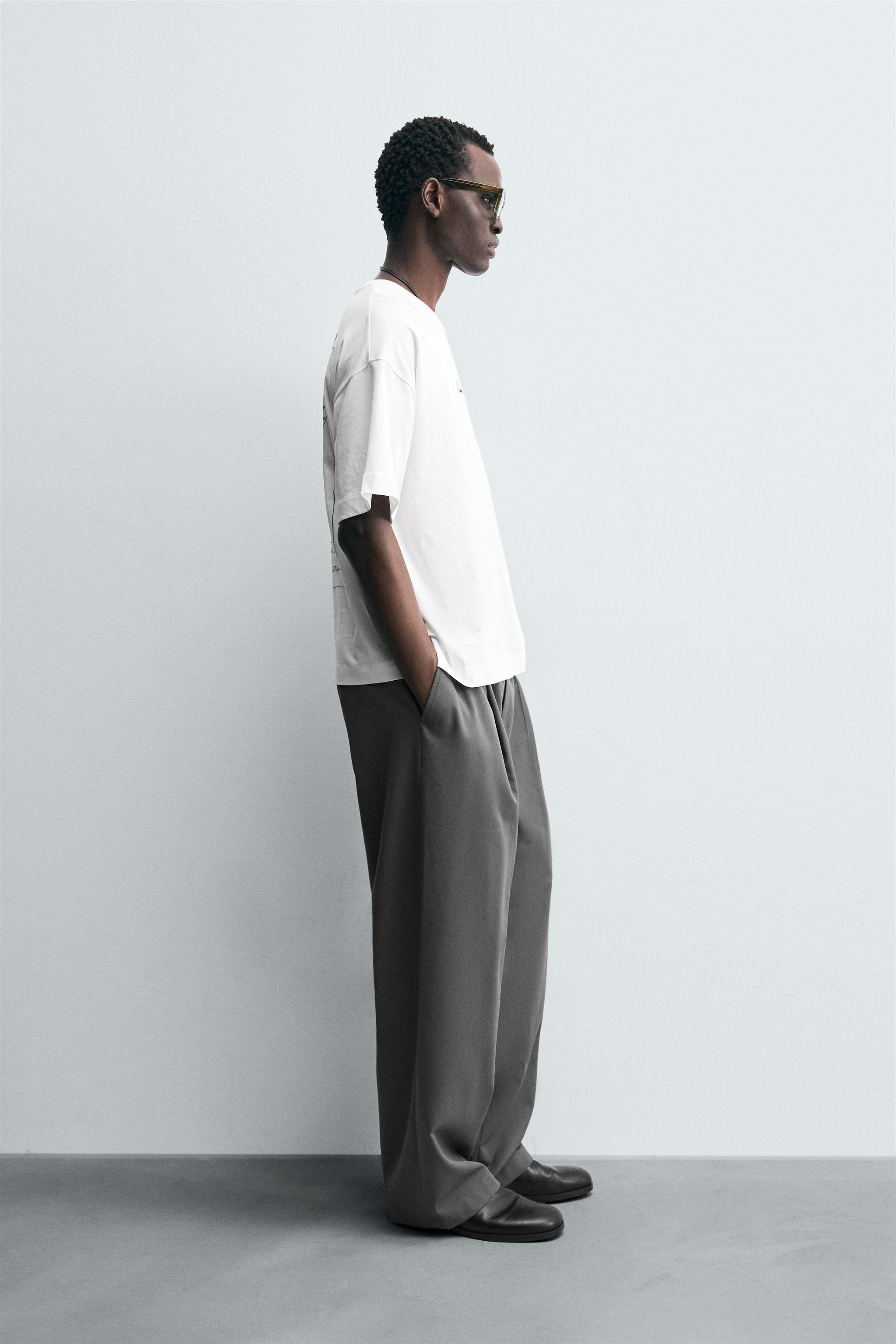 EMBROIDERED TEXT T-SHIRT