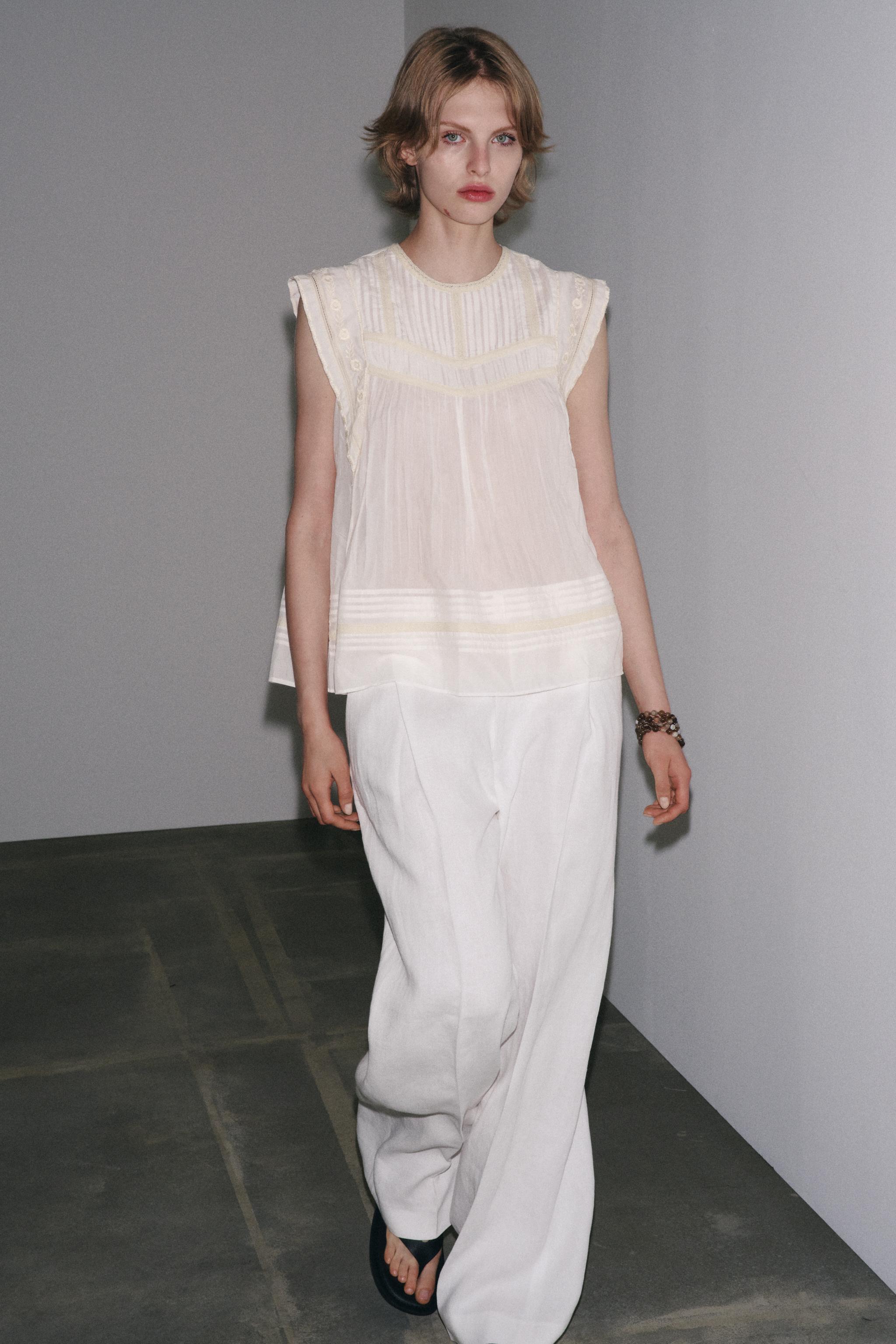 ZW COLLECTION EMBROIDERED BLOUSE