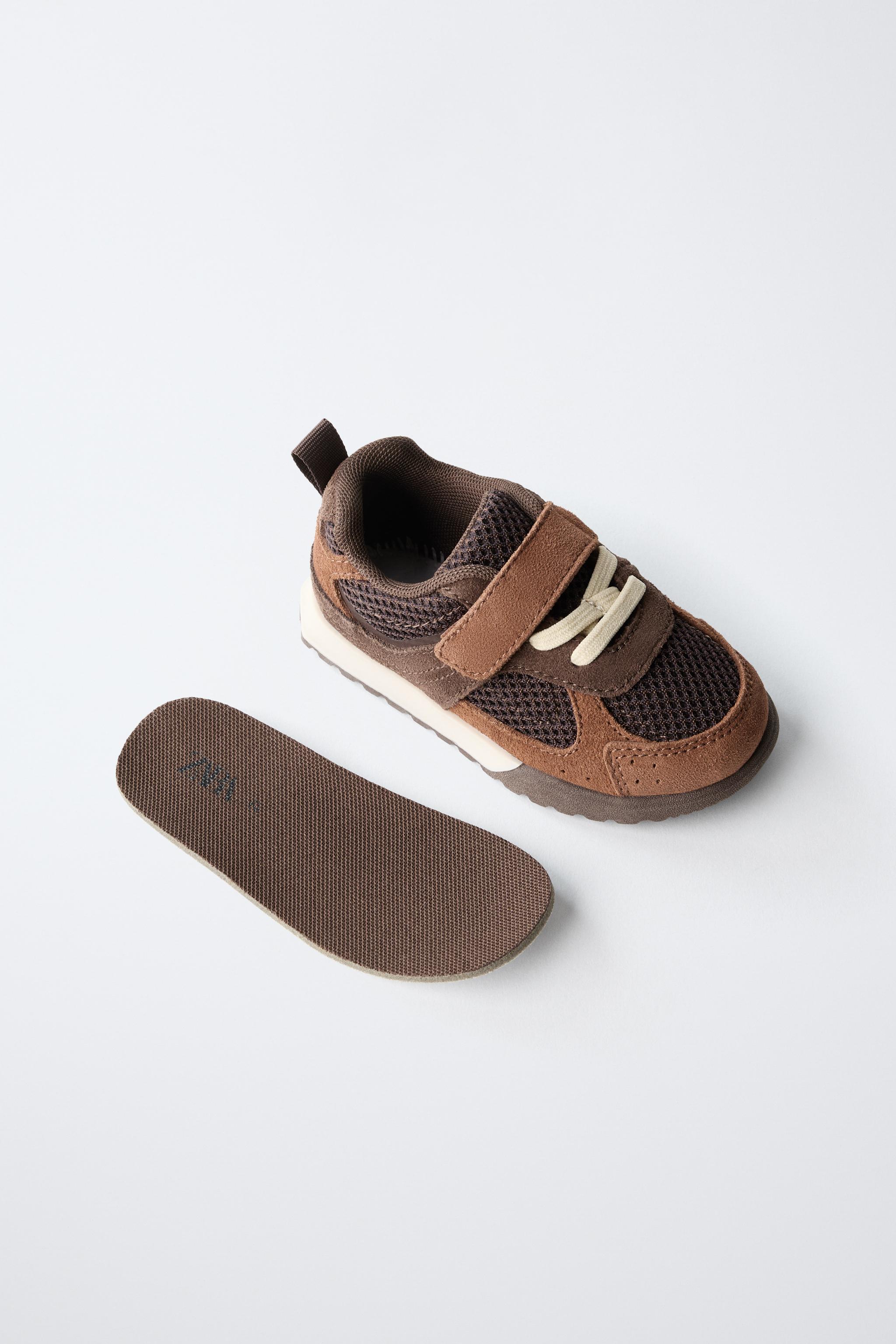 BAREFOOT MULTI-PIECE SNEAKERS