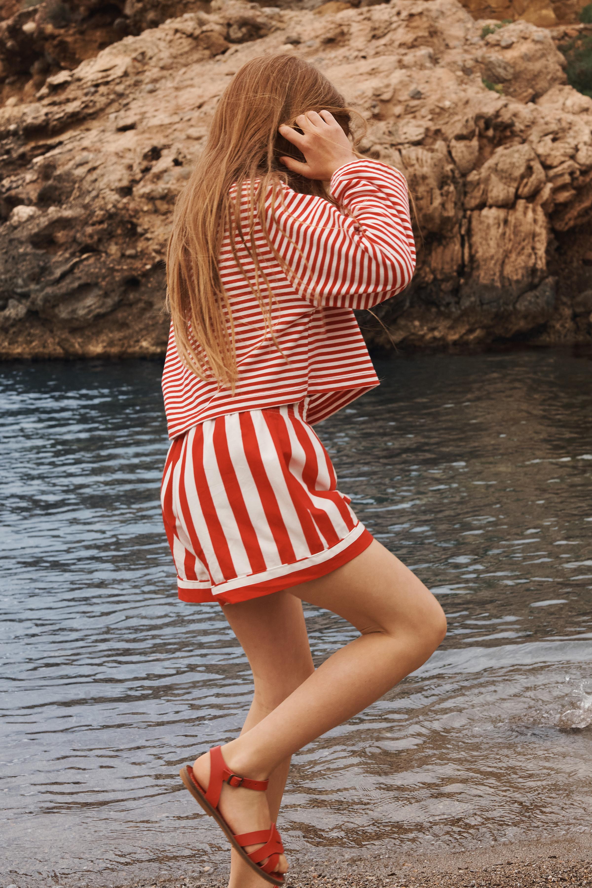 LIMITED EDITION LEATHER SANDALS