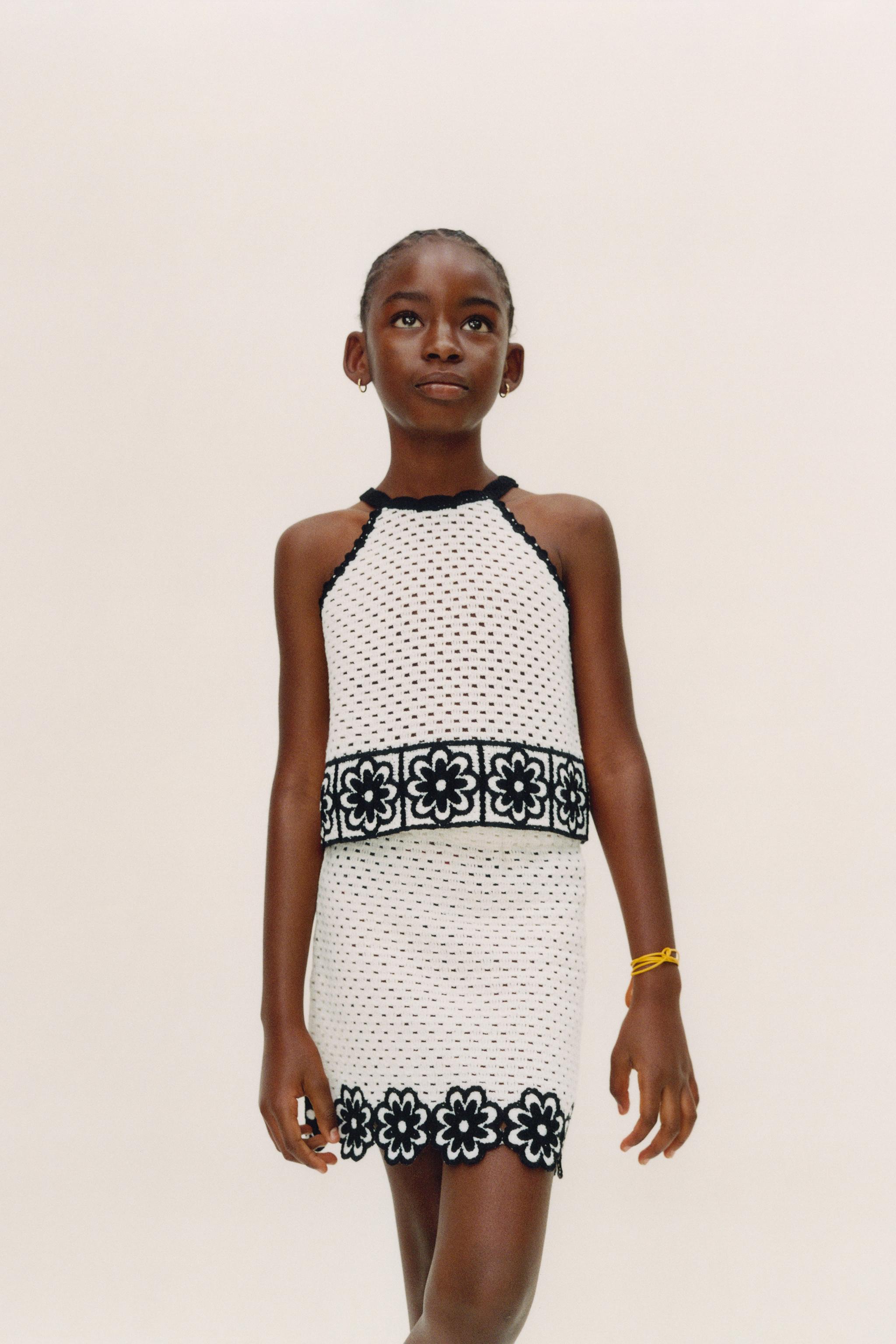 FLORAL CROCHET KNIT SKIRT