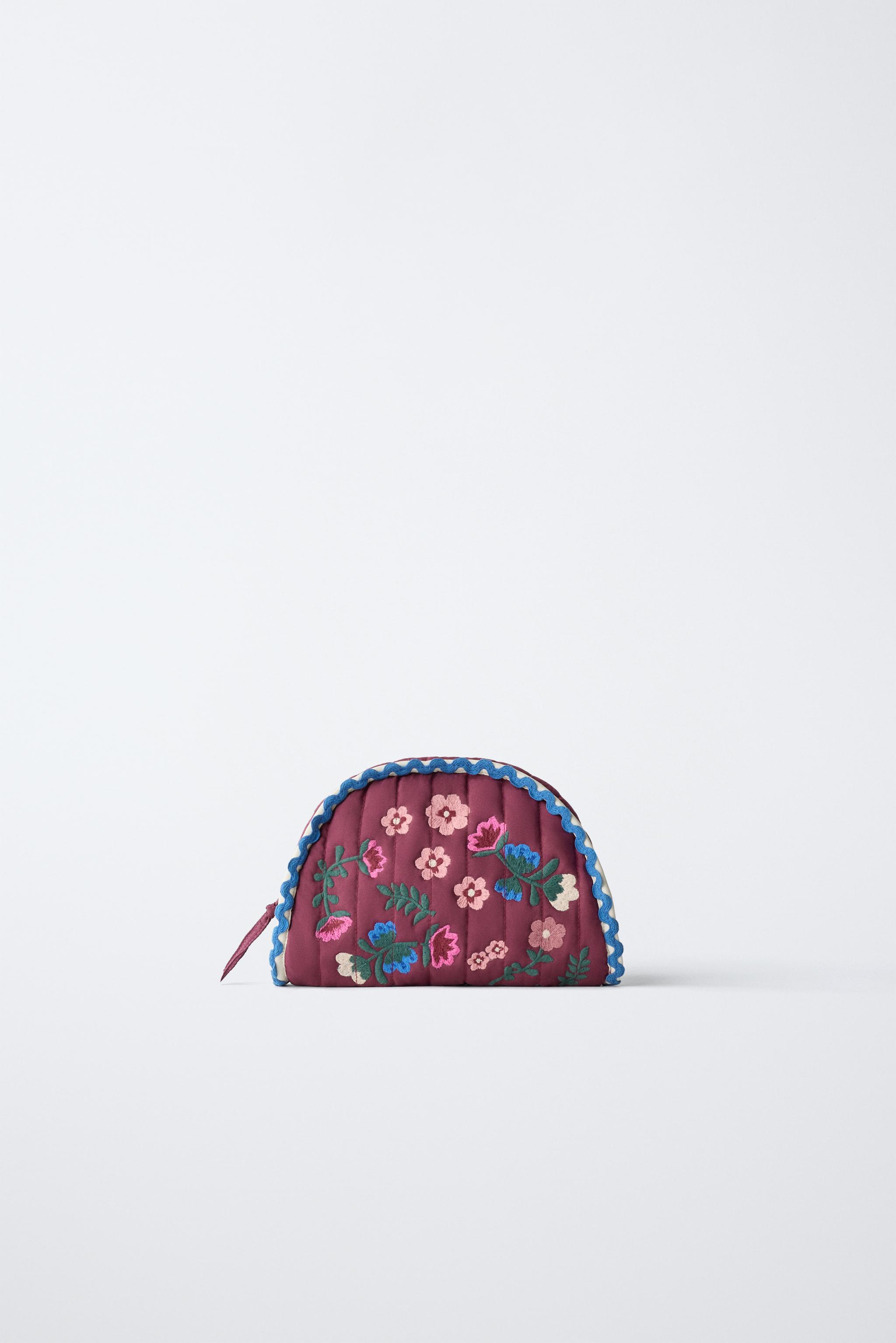 EMBROIDERED TOILETRY BAG