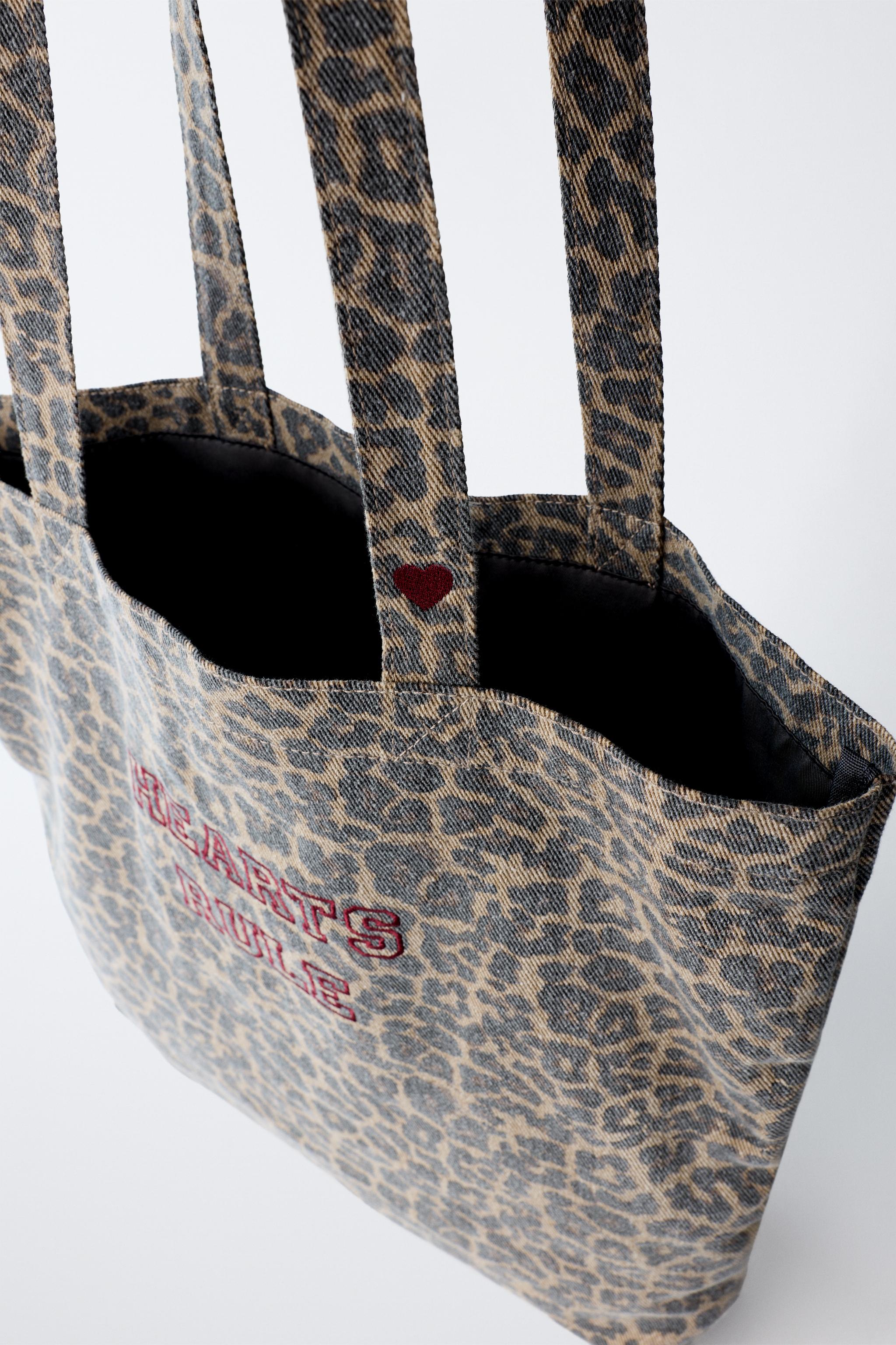 ANIMAL PRINT SHOPPER